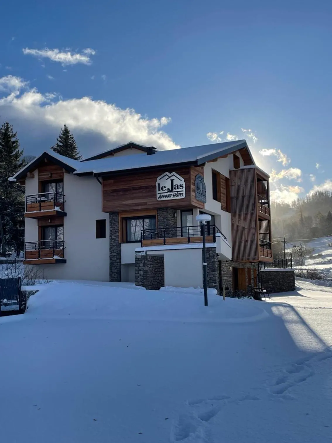 Property building in Appart Hôtel Le JAS