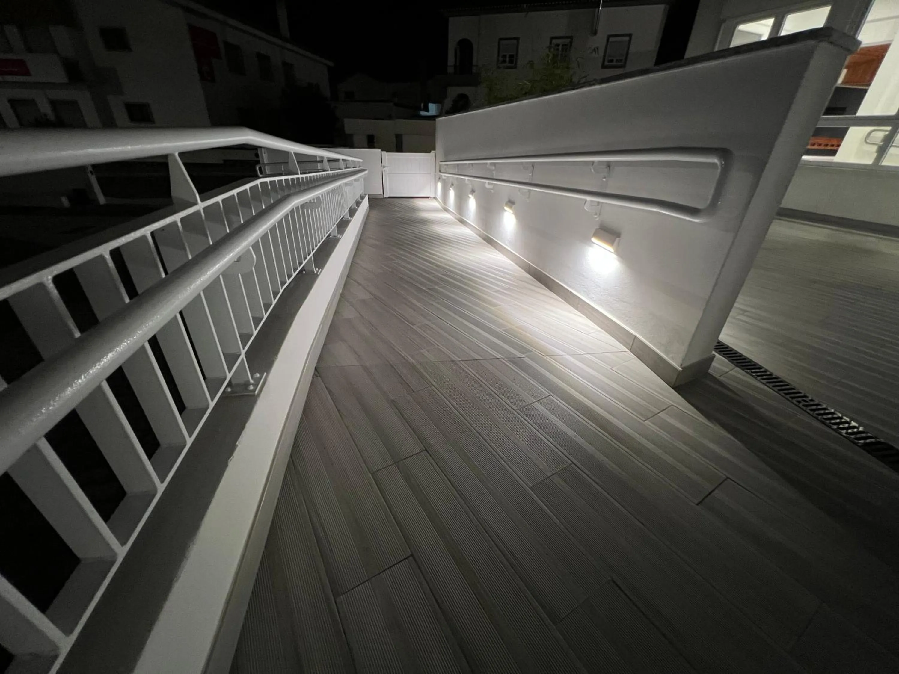 Property building in Hotel Búzio