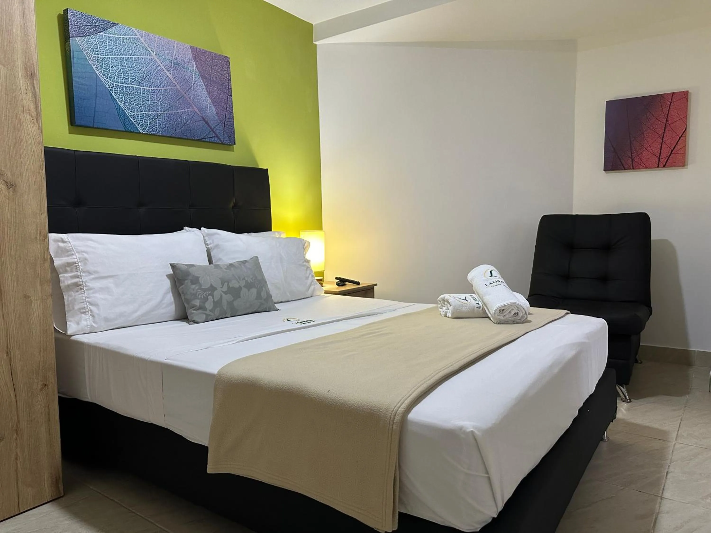 Bed in Laureles Guest House LGH Hotel