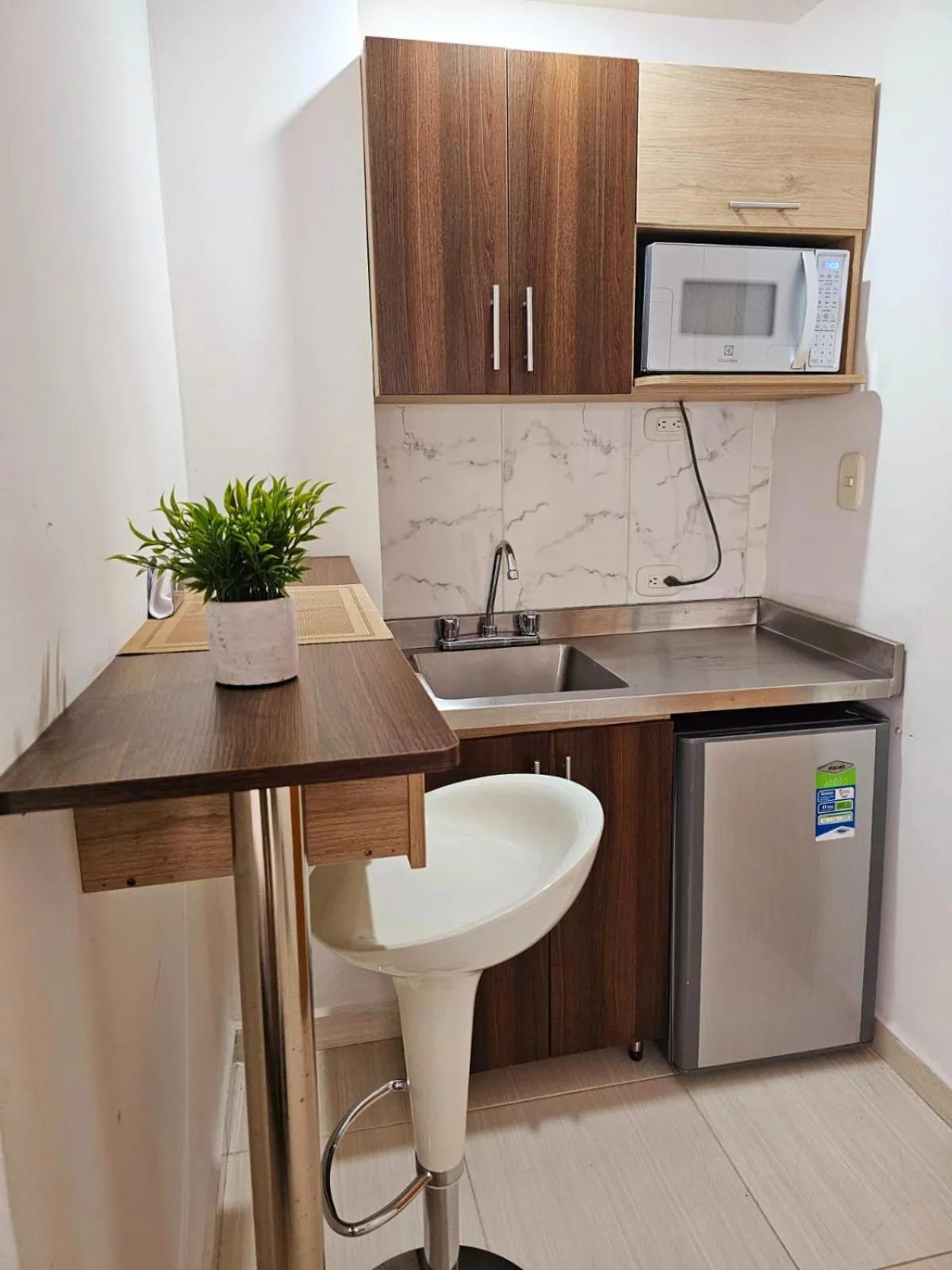 Decorative detail in Laureles Guest House LGH Hotel