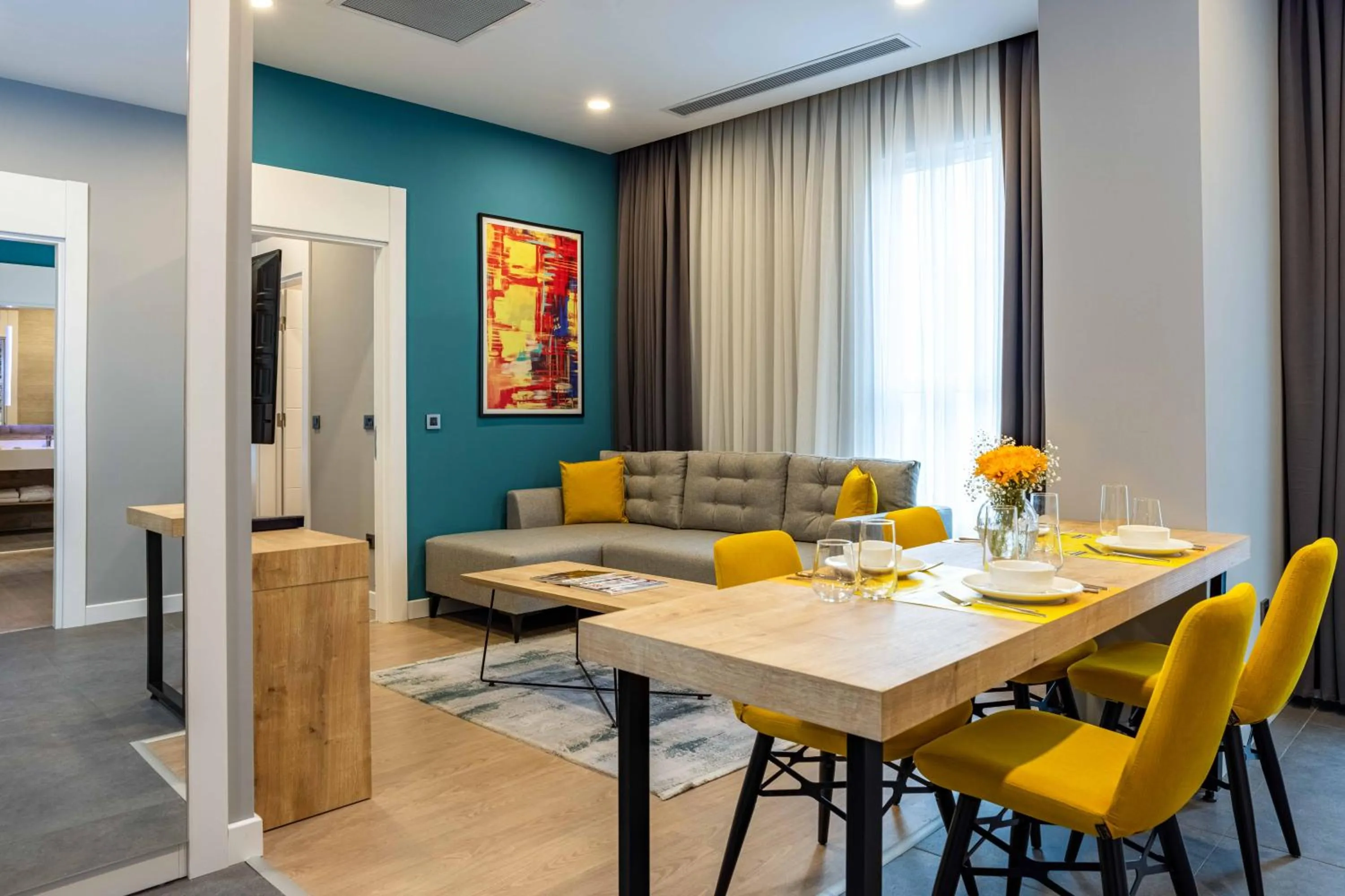 Seating area in Days Inn & Suites by Wyndham Istanbul Esenyurt