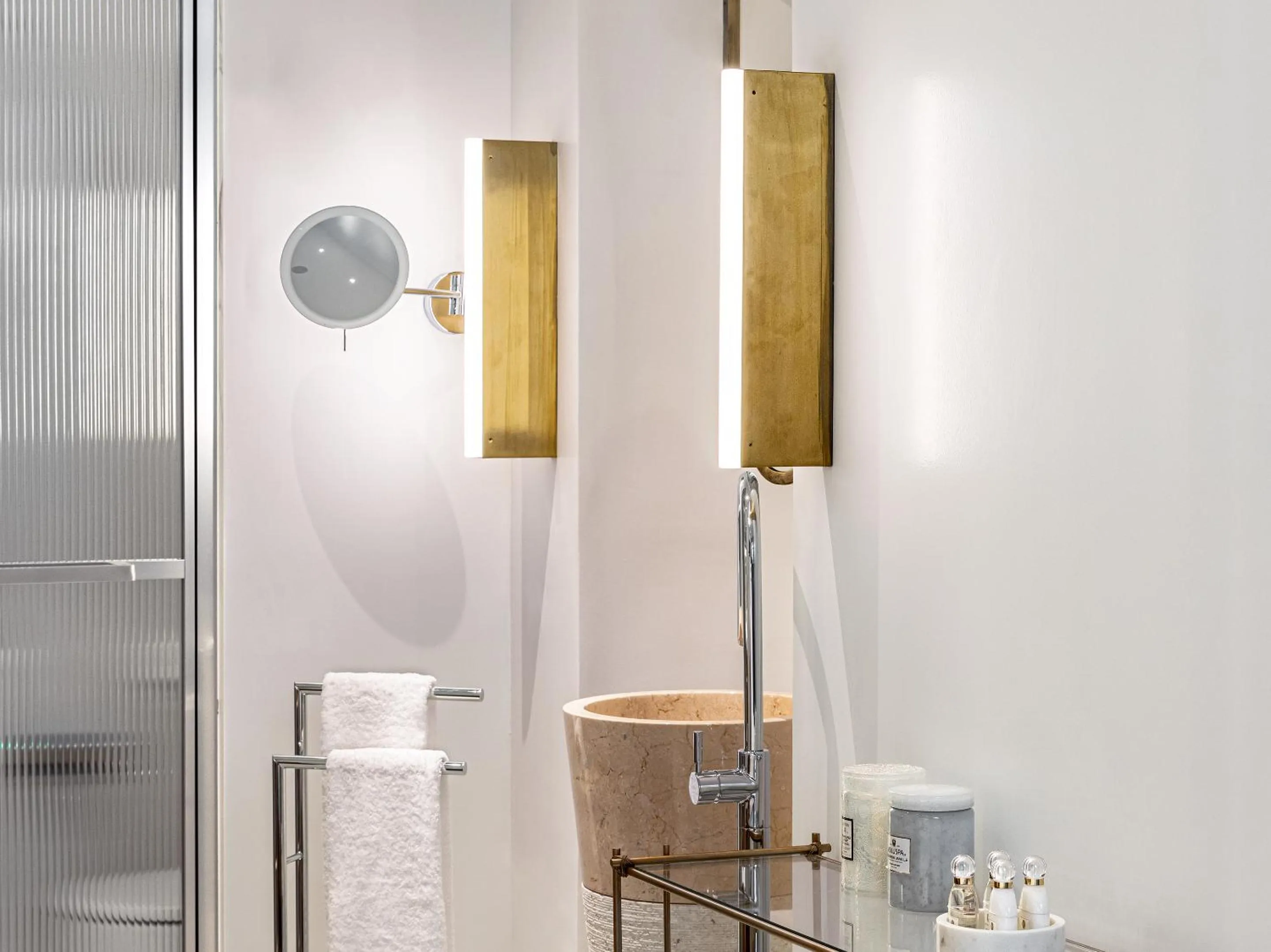 Bathroom in The Dolli at Acropolis, A Hotel to Live