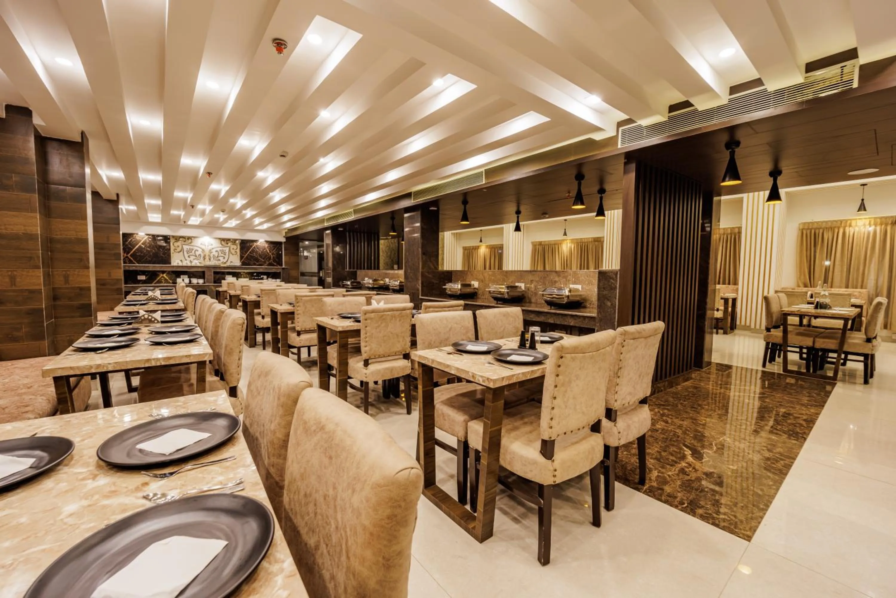 Restaurant/places to eat in Casa De Katson