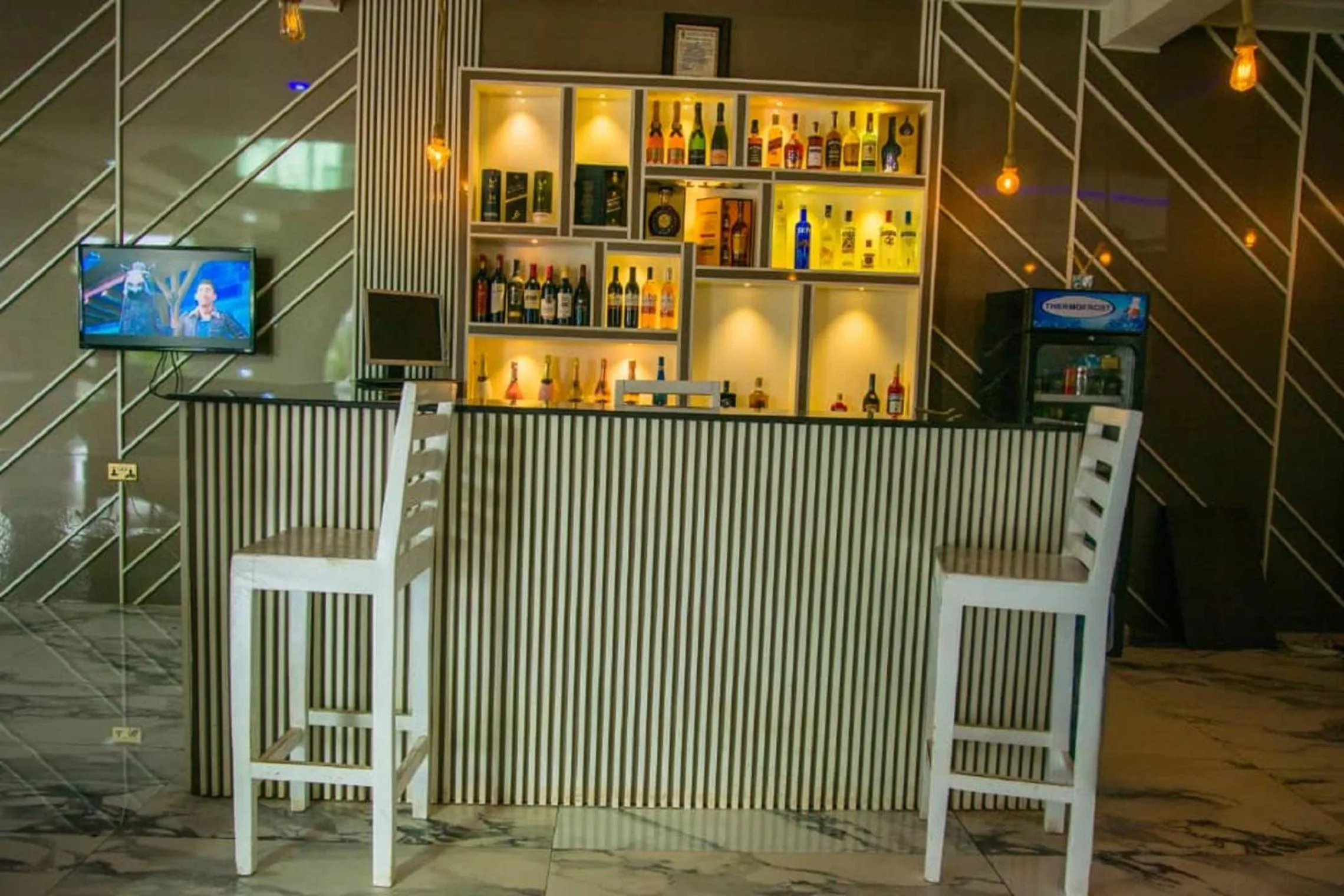 Lounge or bar in TNK Hotels