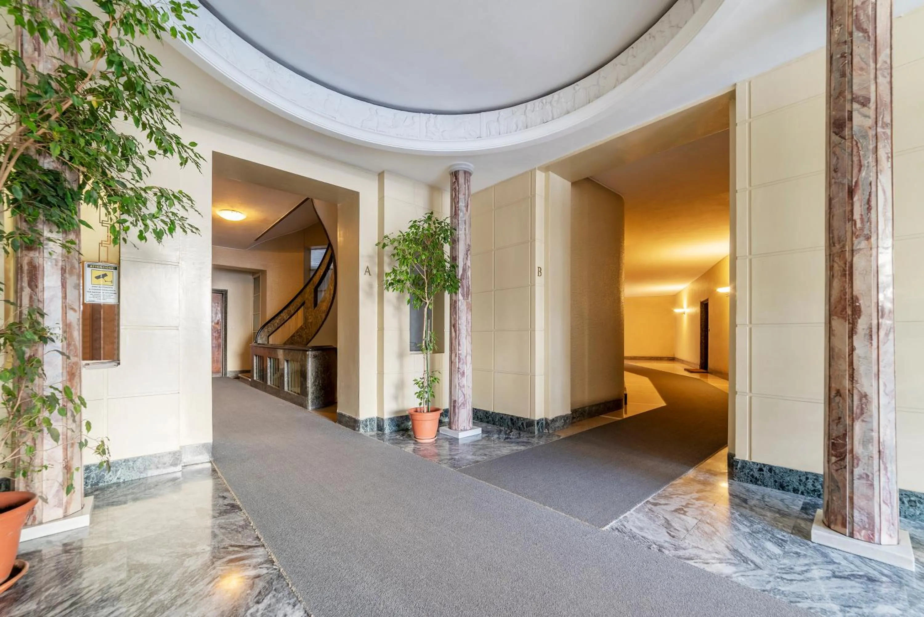 Property building in GuestHost - Piazza Mazzini & Stadio Olimpico Apartment
