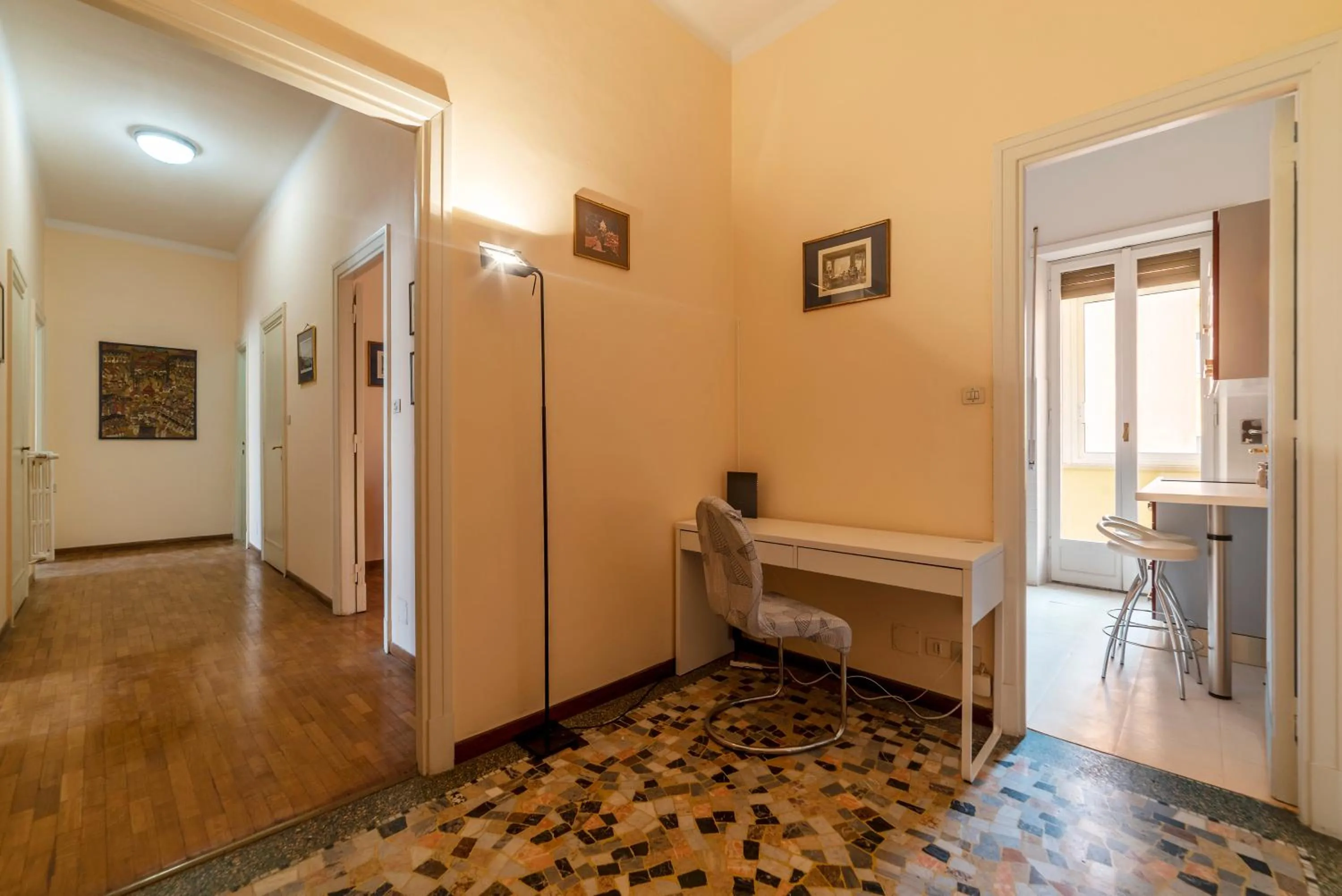 Kitchen or kitchenette in GuestHost - Piazza Mazzini & Stadio Olimpico Apartment