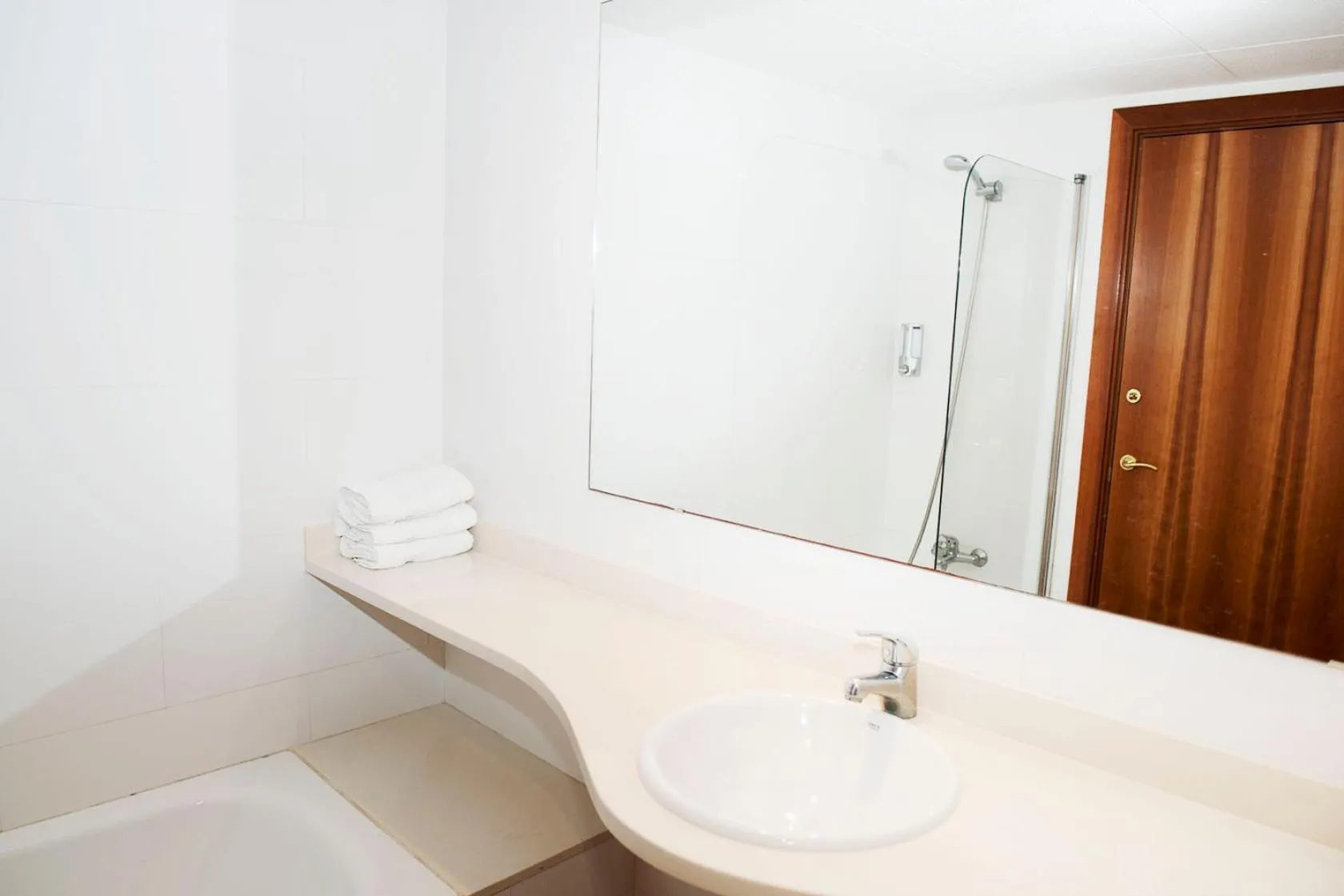 Bathroom in Hotel Santa Anna