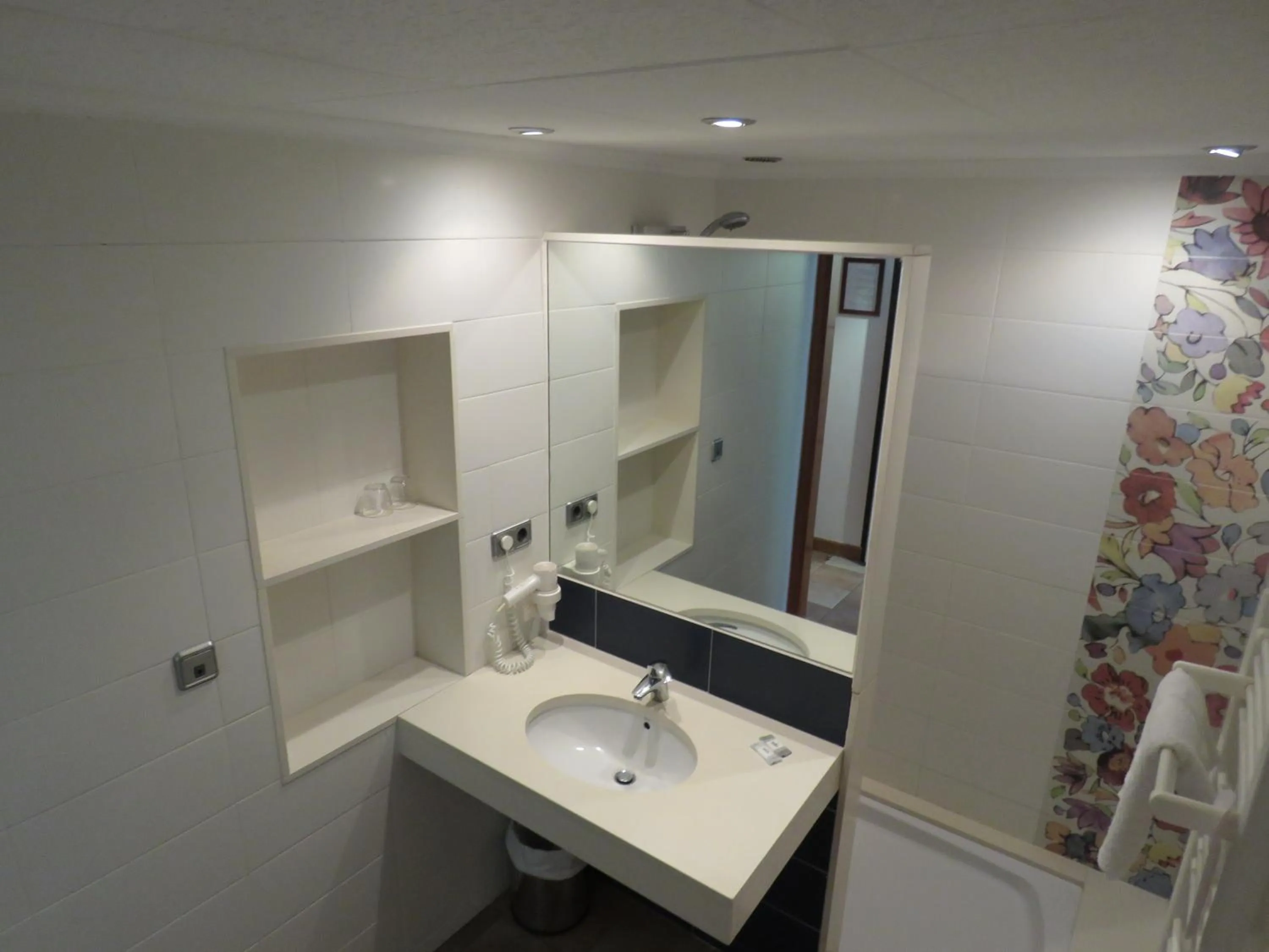 Bathroom in Hotel Santa Anna