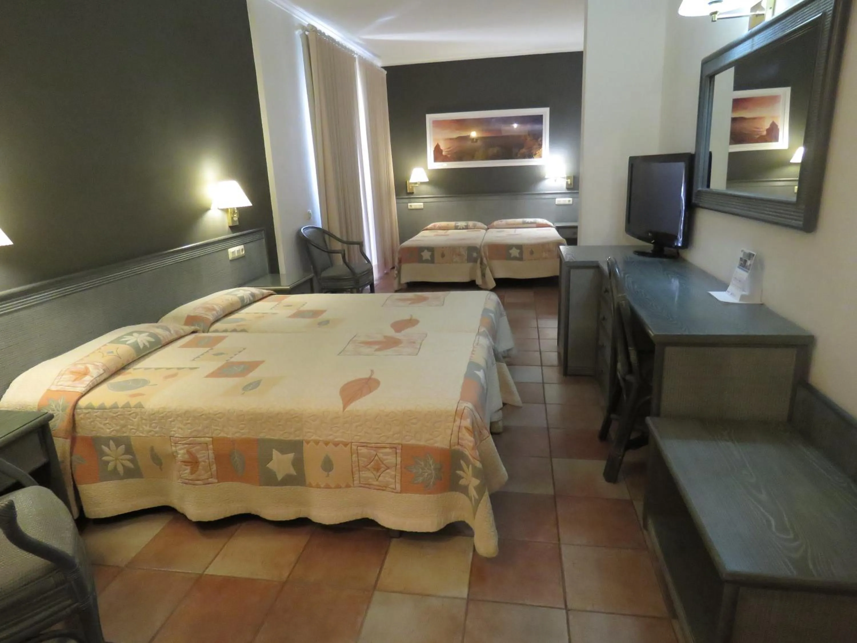 Photo of the whole room, Bed in Hotel Santa Anna