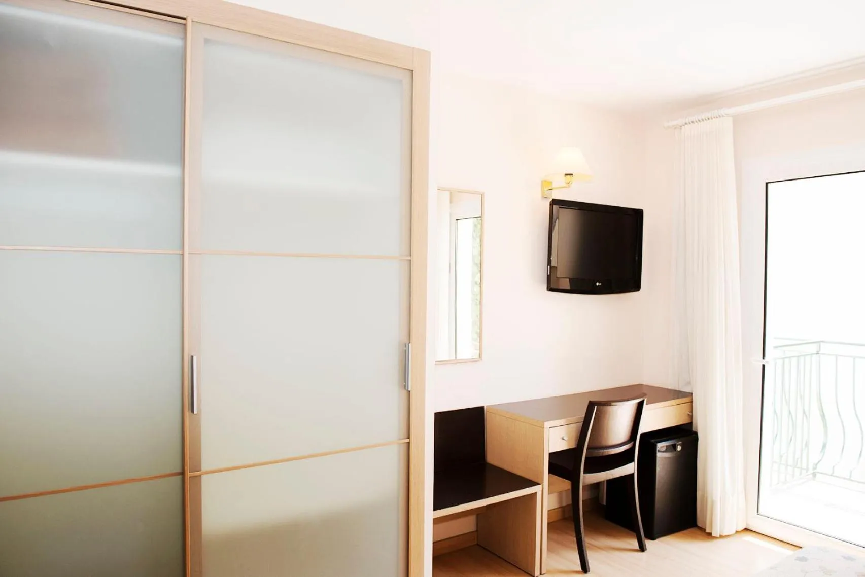 TV and multimedia in Hotel Santa Anna