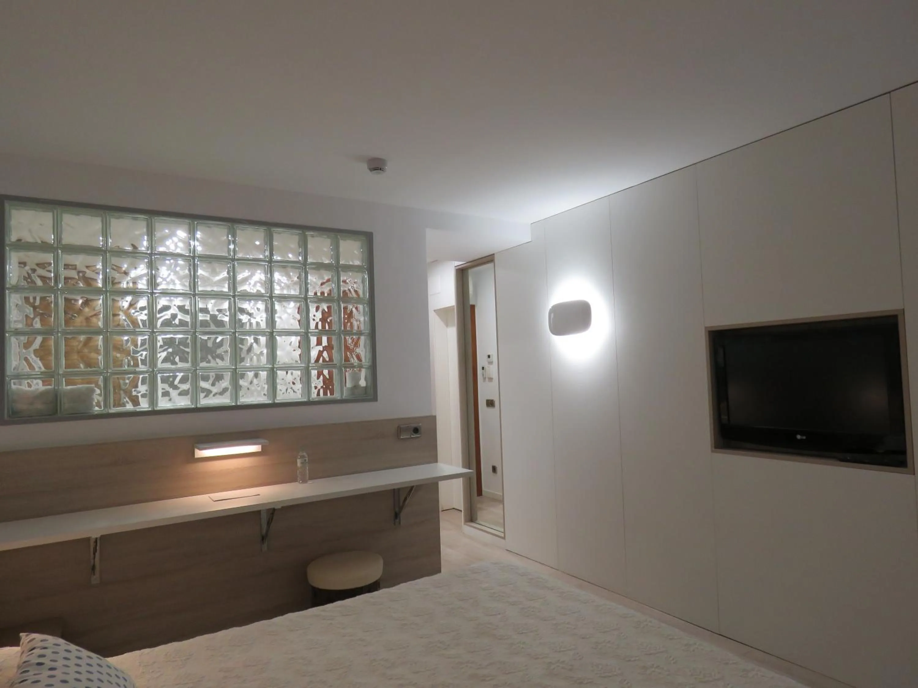 TV and multimedia, Bed in Hotel Santa Anna