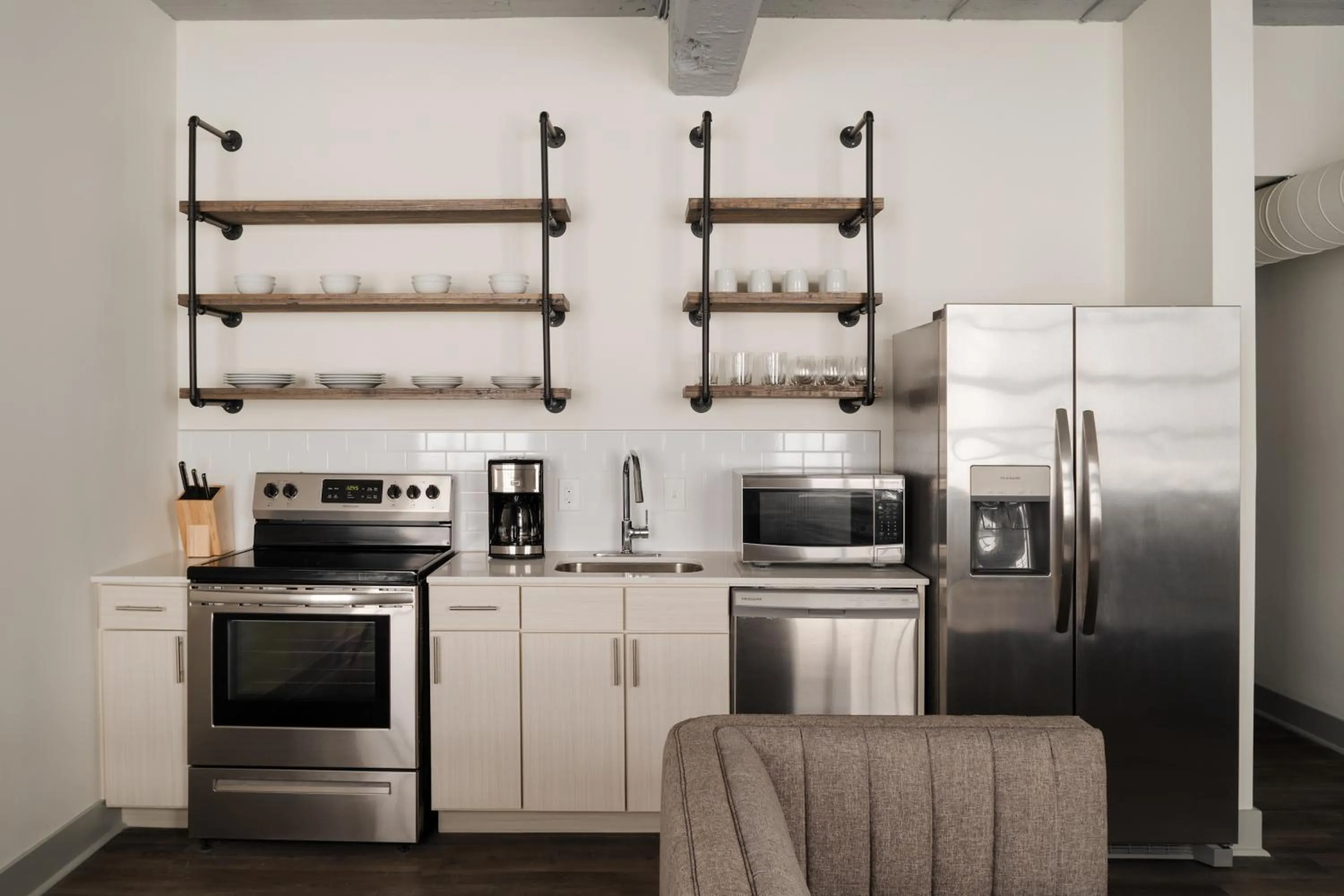 Kitchen or kitchenette in Kasa Capitol Hill Downtown Nashville