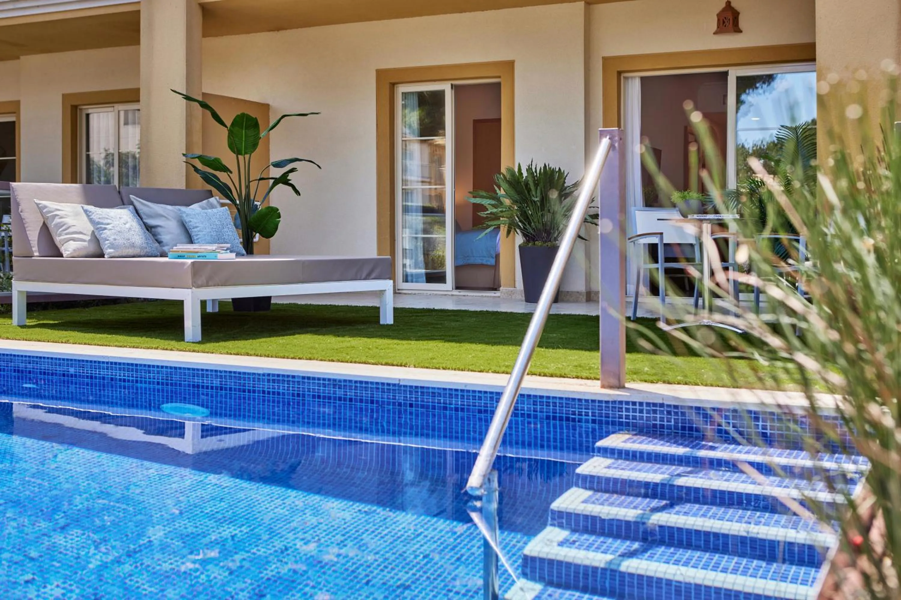 Photo of the whole room in Zafiro Mallorca & Spa