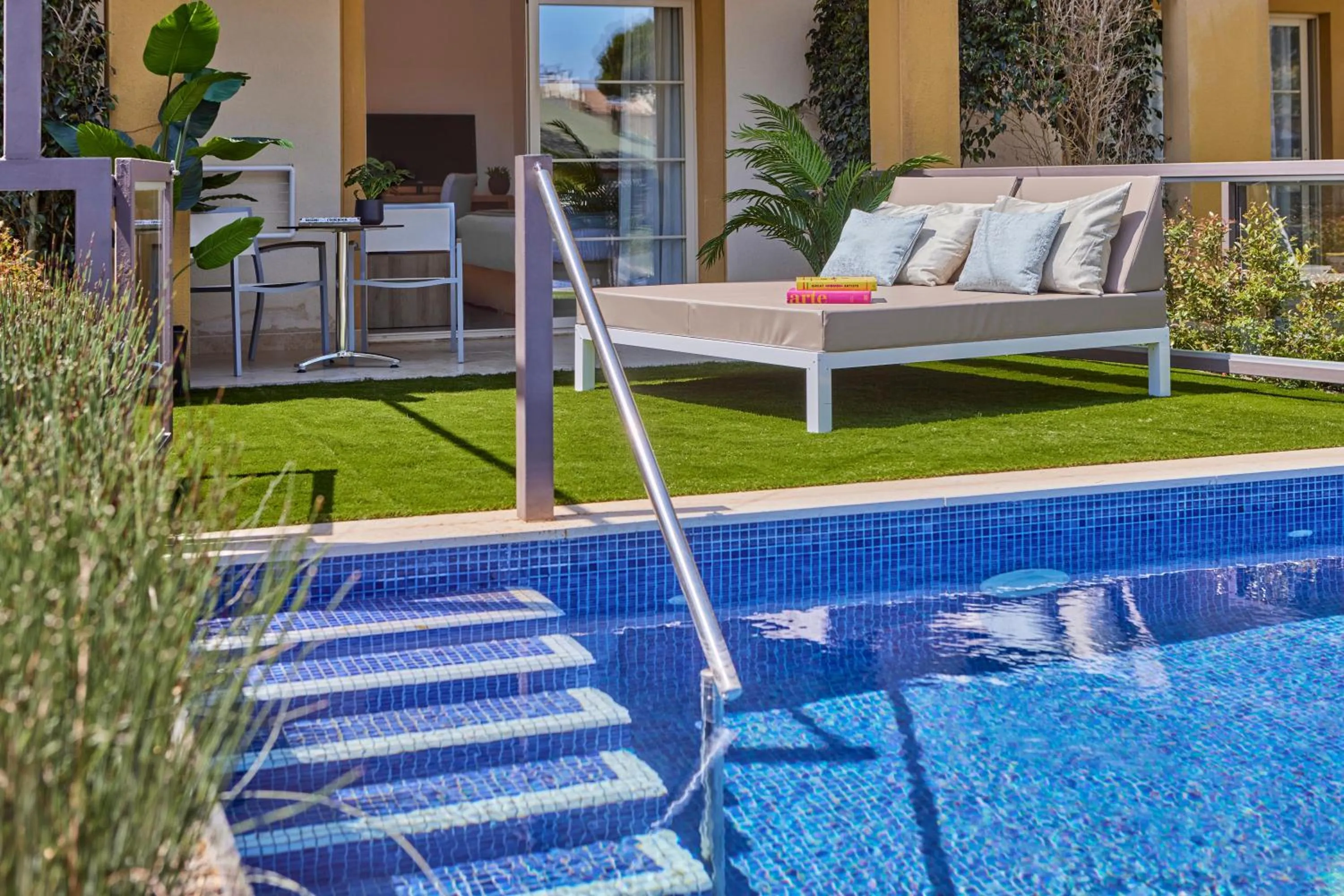 Photo of the whole room in Zafiro Mallorca & Spa