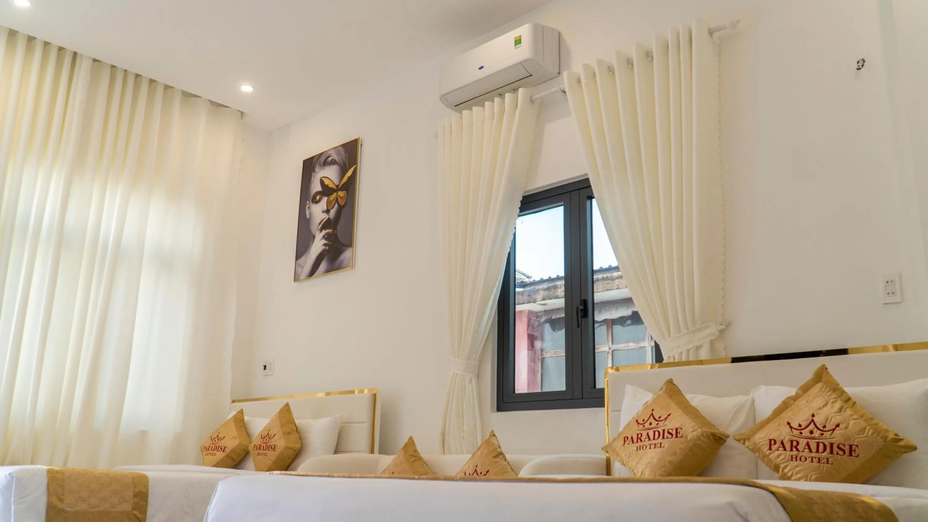 Bedroom, Bed in Paradise Hotel & Homestay access alley 100m