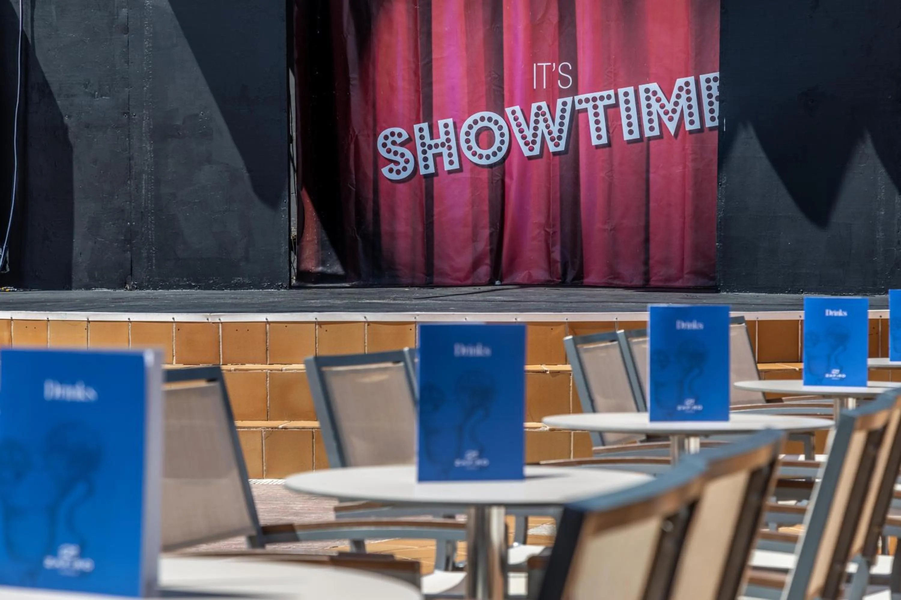 Lobby or reception in Zafiro Menorca