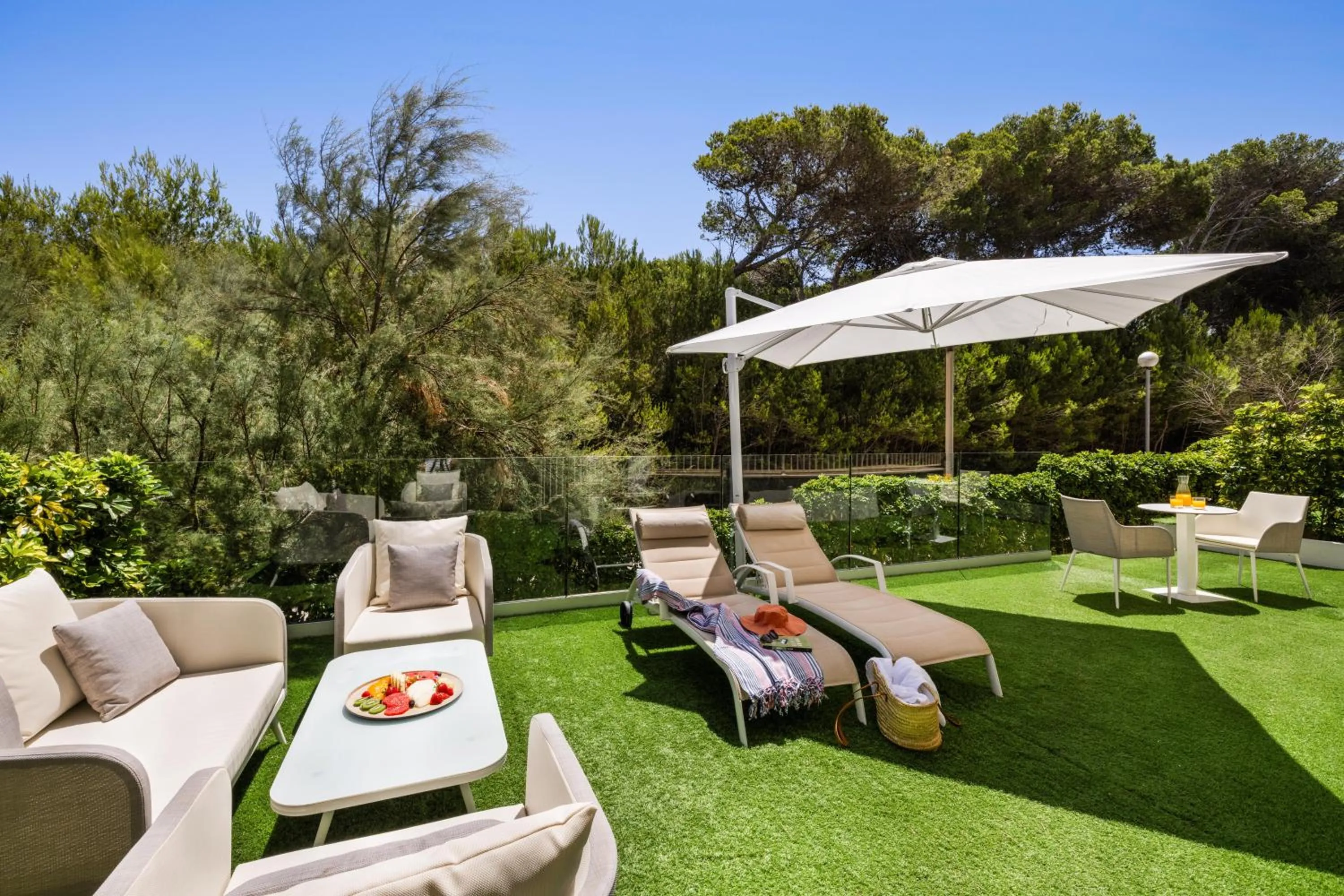 Photo of the whole room in VIVA Cala Mesquida Suites & Spa Adults Only 16