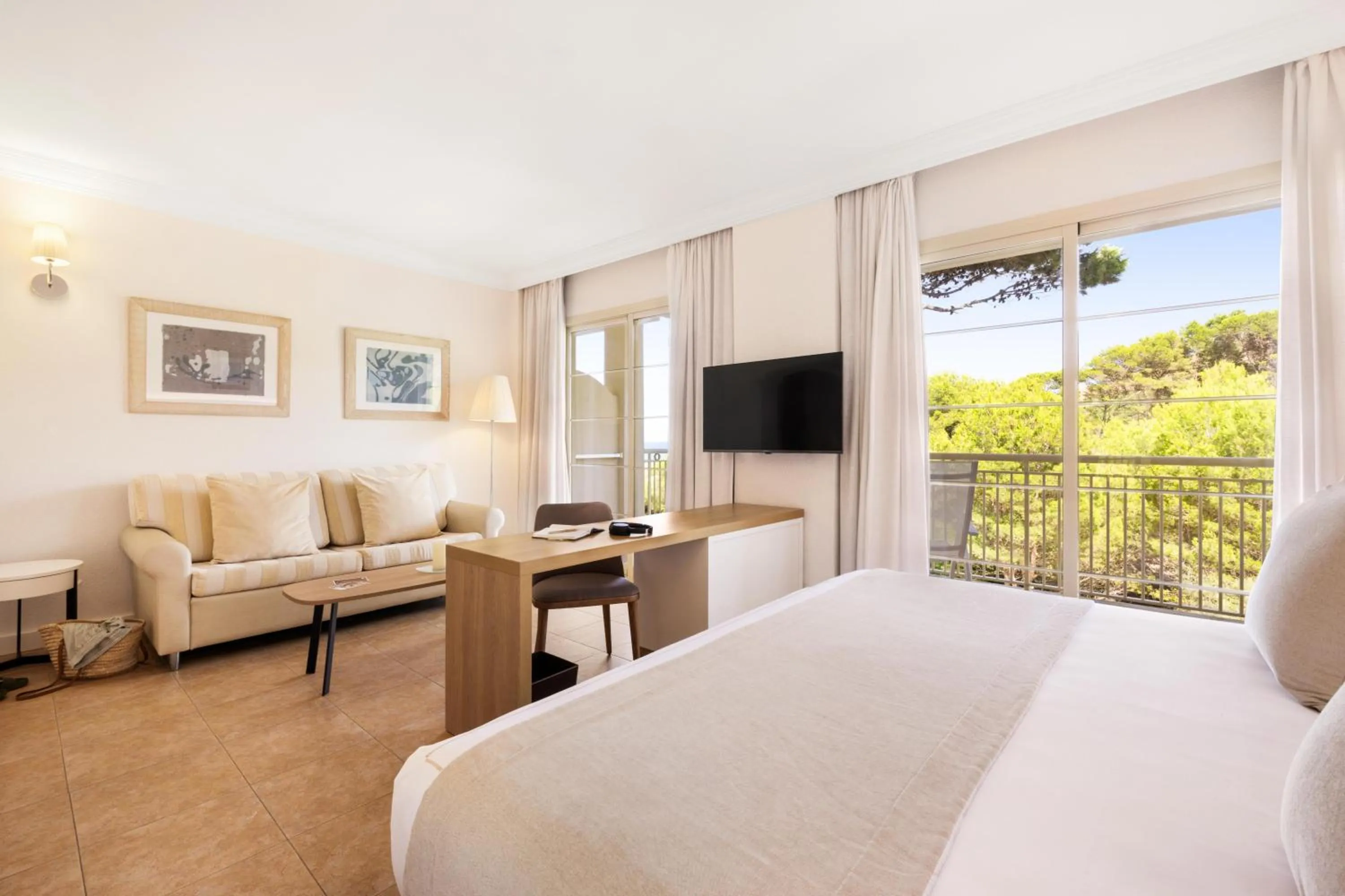 Photo of the whole room, Bed in VIVA Cala Mesquida Suites & Spa Adults Only 16