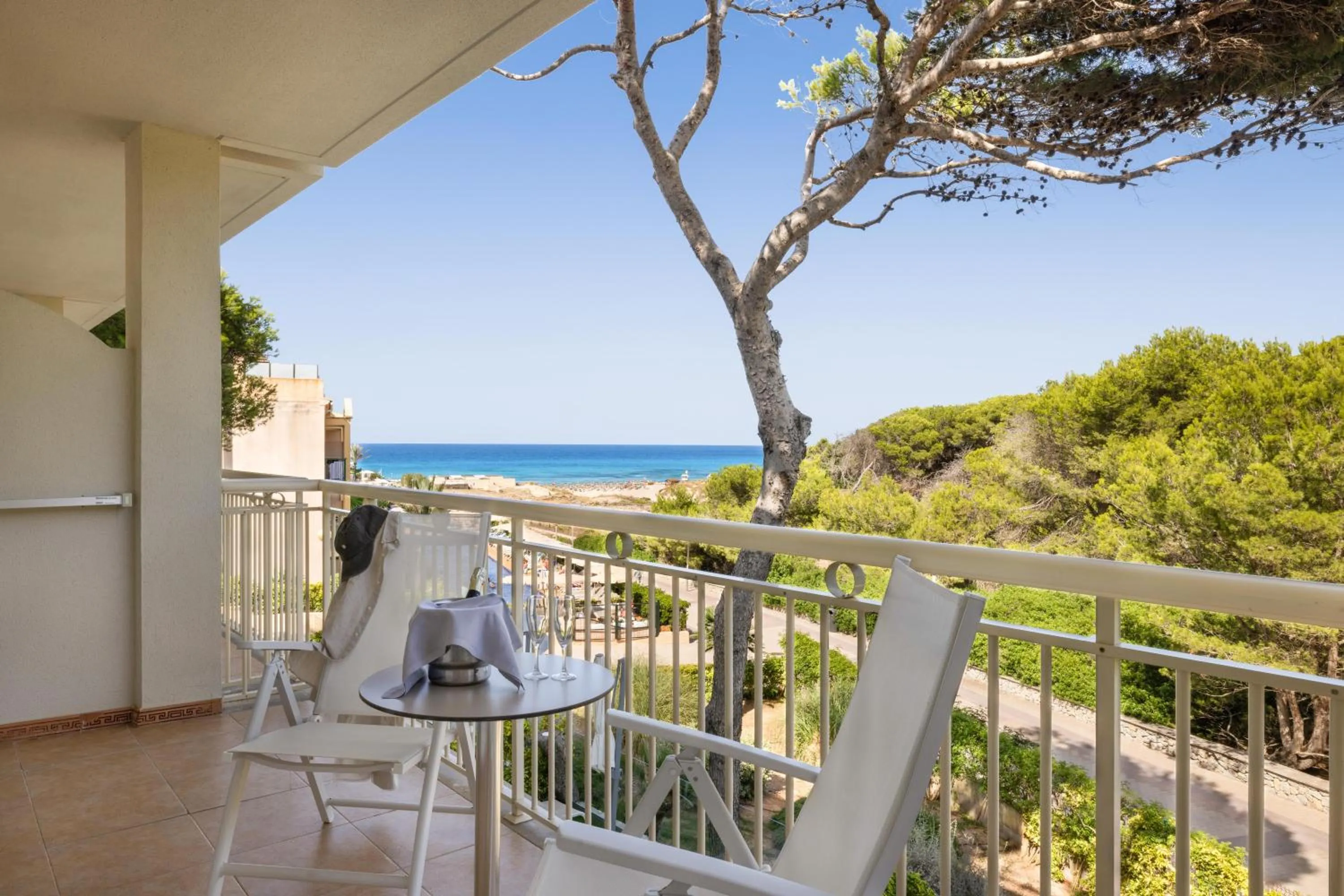 Photo of the whole room in VIVA Cala Mesquida Suites & Spa Adults Only 16