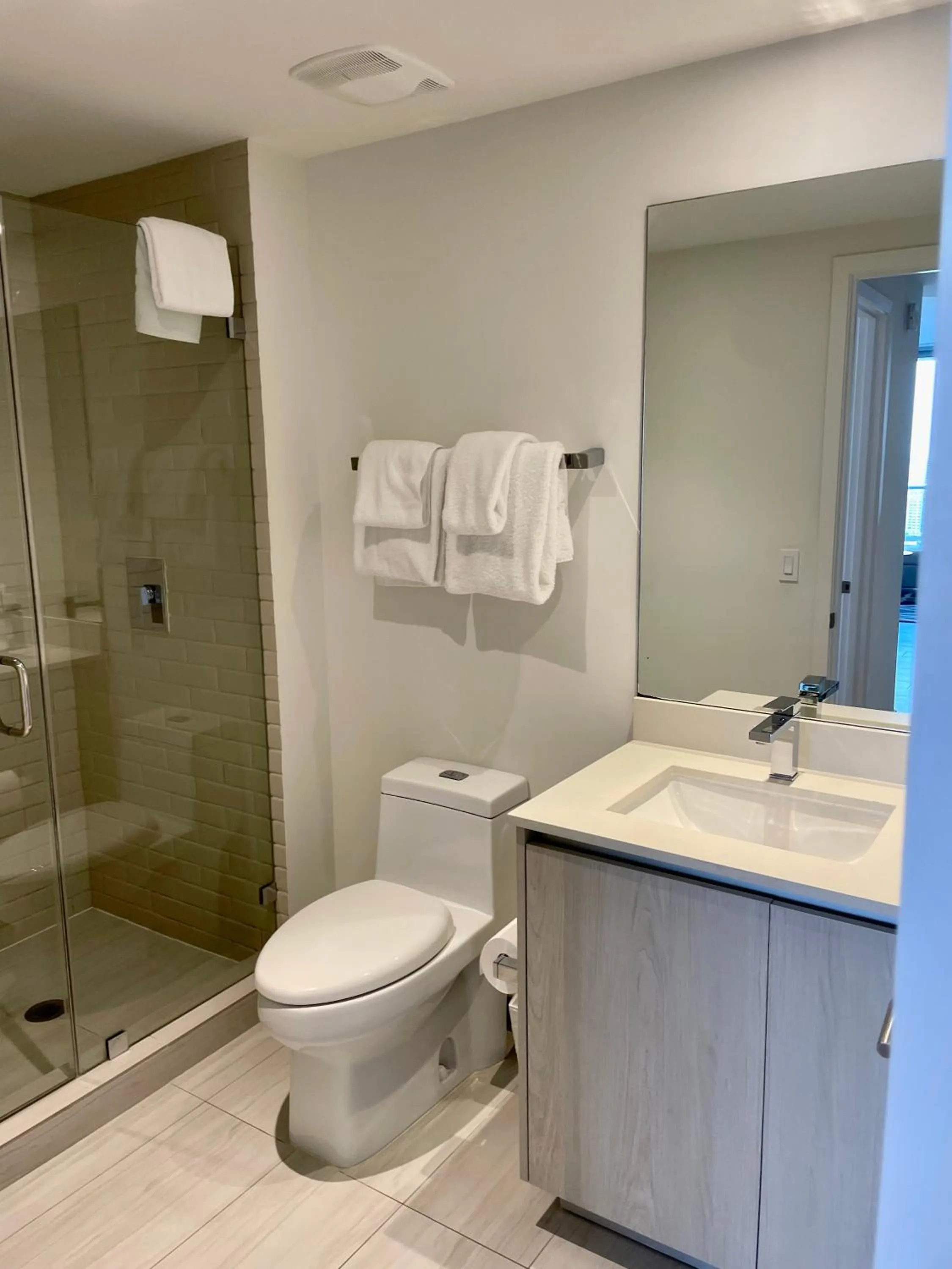 Bathroom in Hyde Beach House Lux Apartment