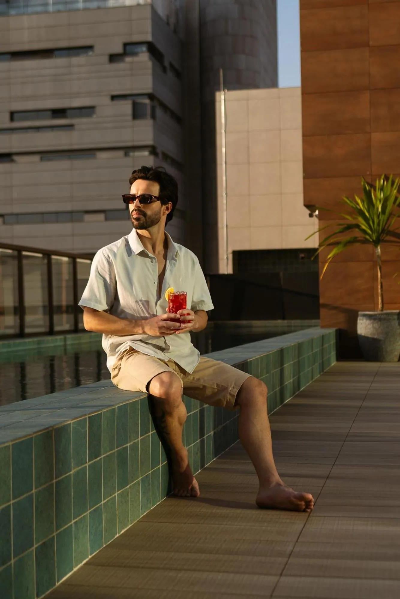 Swimming pool in Qoya São Paulo Paulista, Curio Collection by Hilton