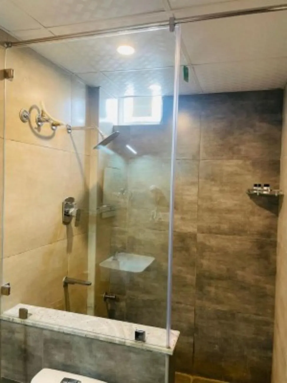 Toilet in VOVO HOTELS