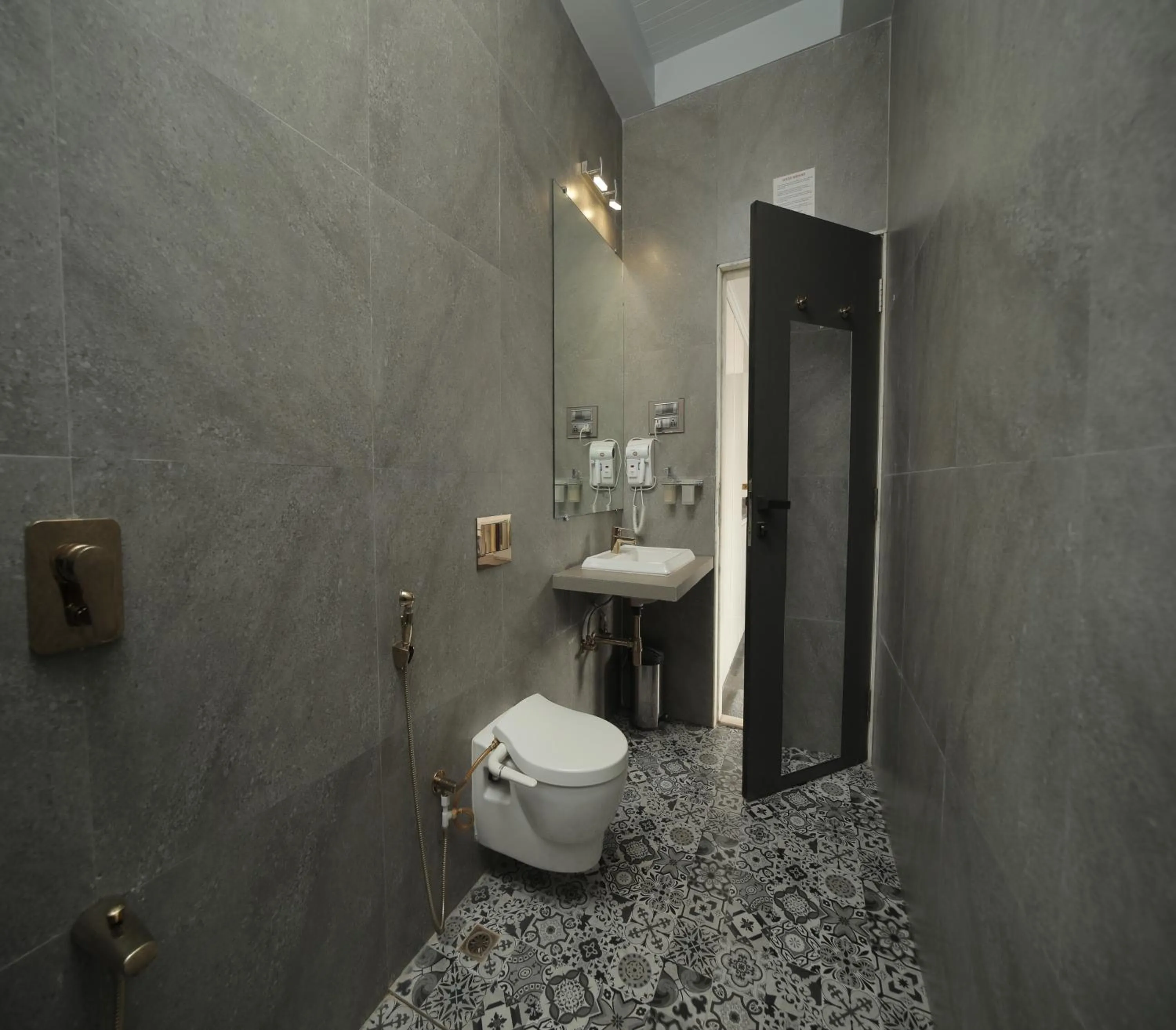 Bathroom in 360 South, Khandala