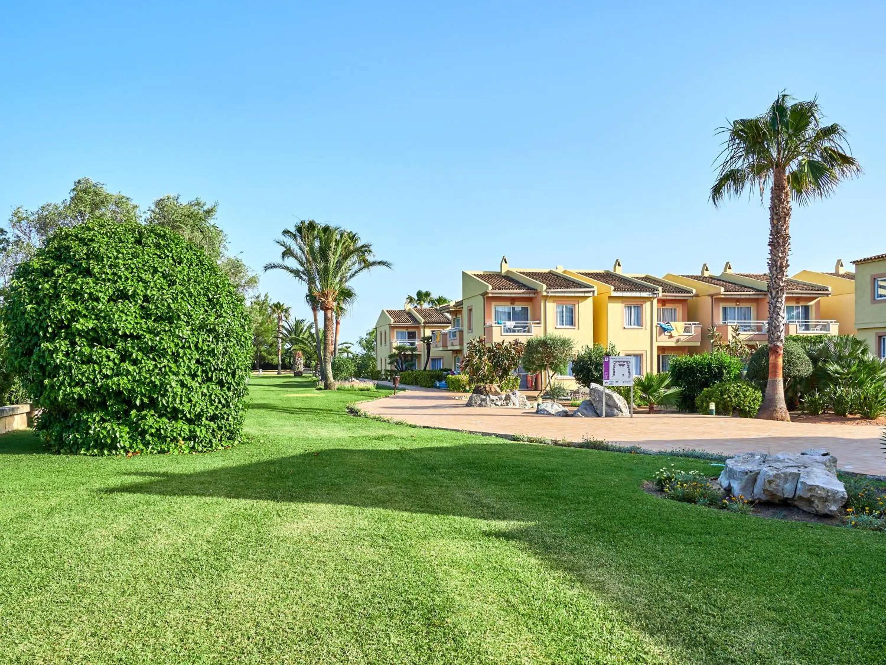 Property building in BQ Alcudia Sun Village