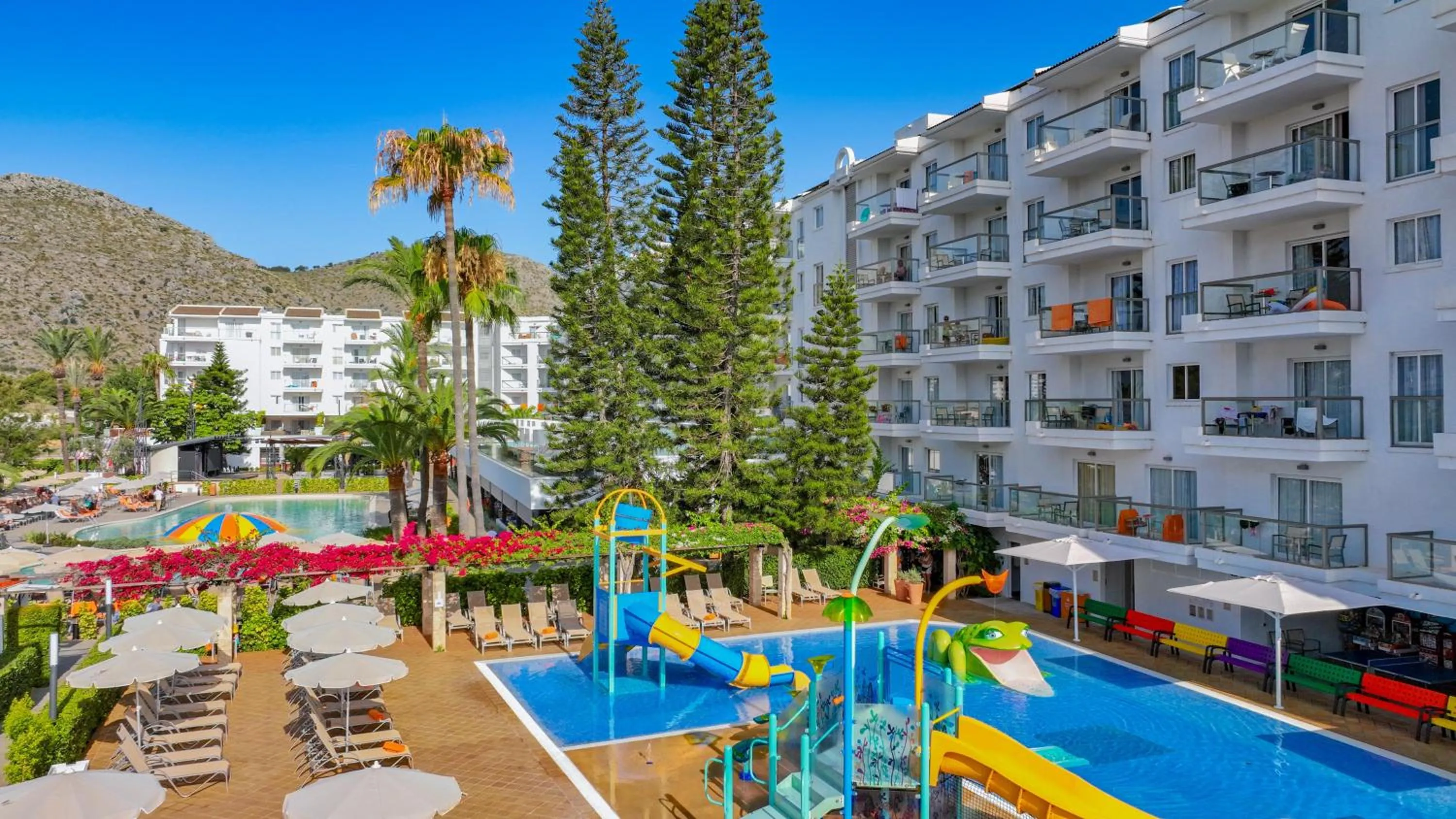 Property building in VIVA Sunrise