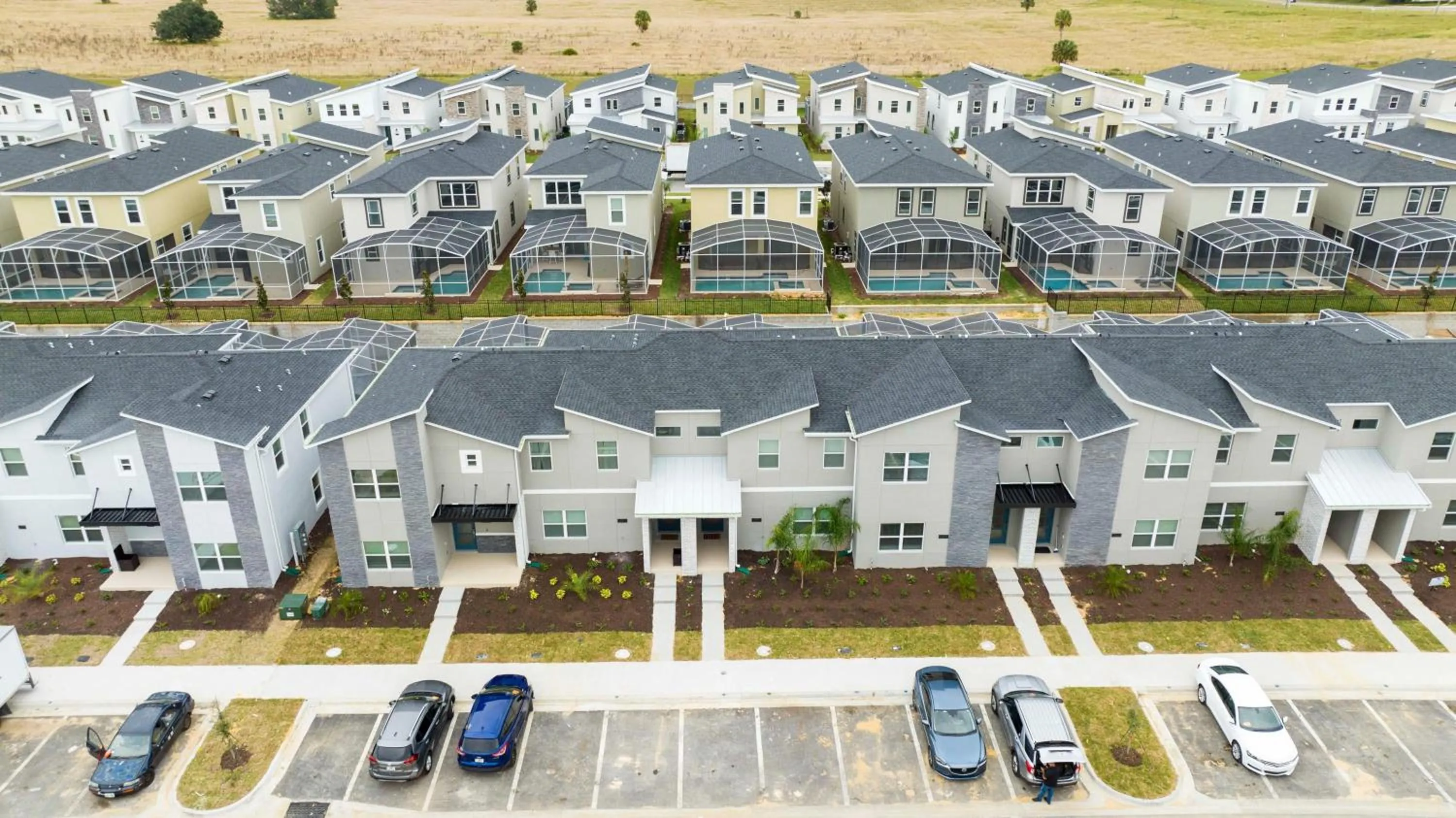 Stunning 4 Bd w/ Pool Close to Disney @ Champions Gate 1158