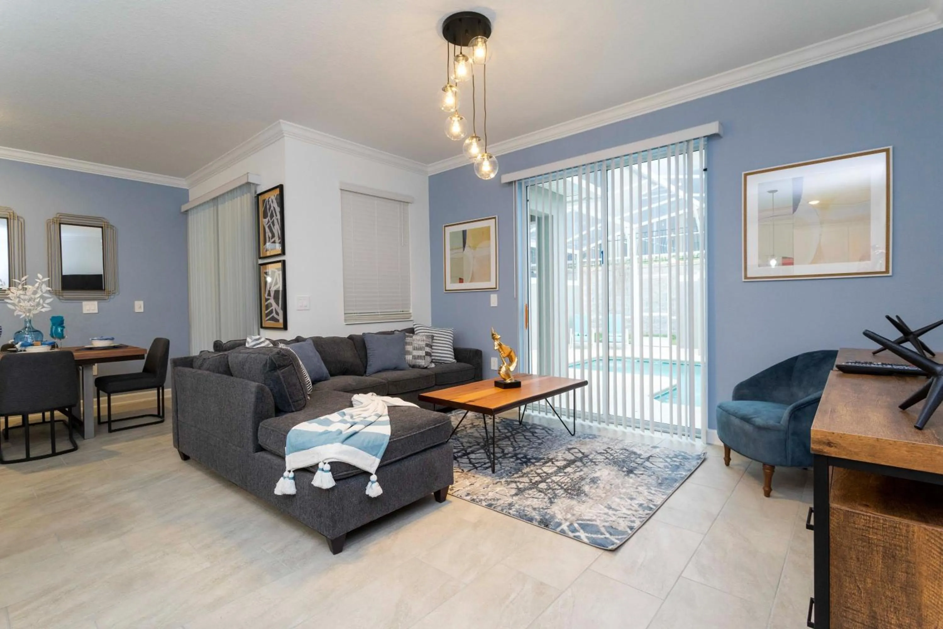 Stunning 4 Bd w/ Pool Close to Disney @ Champions Gate 1158