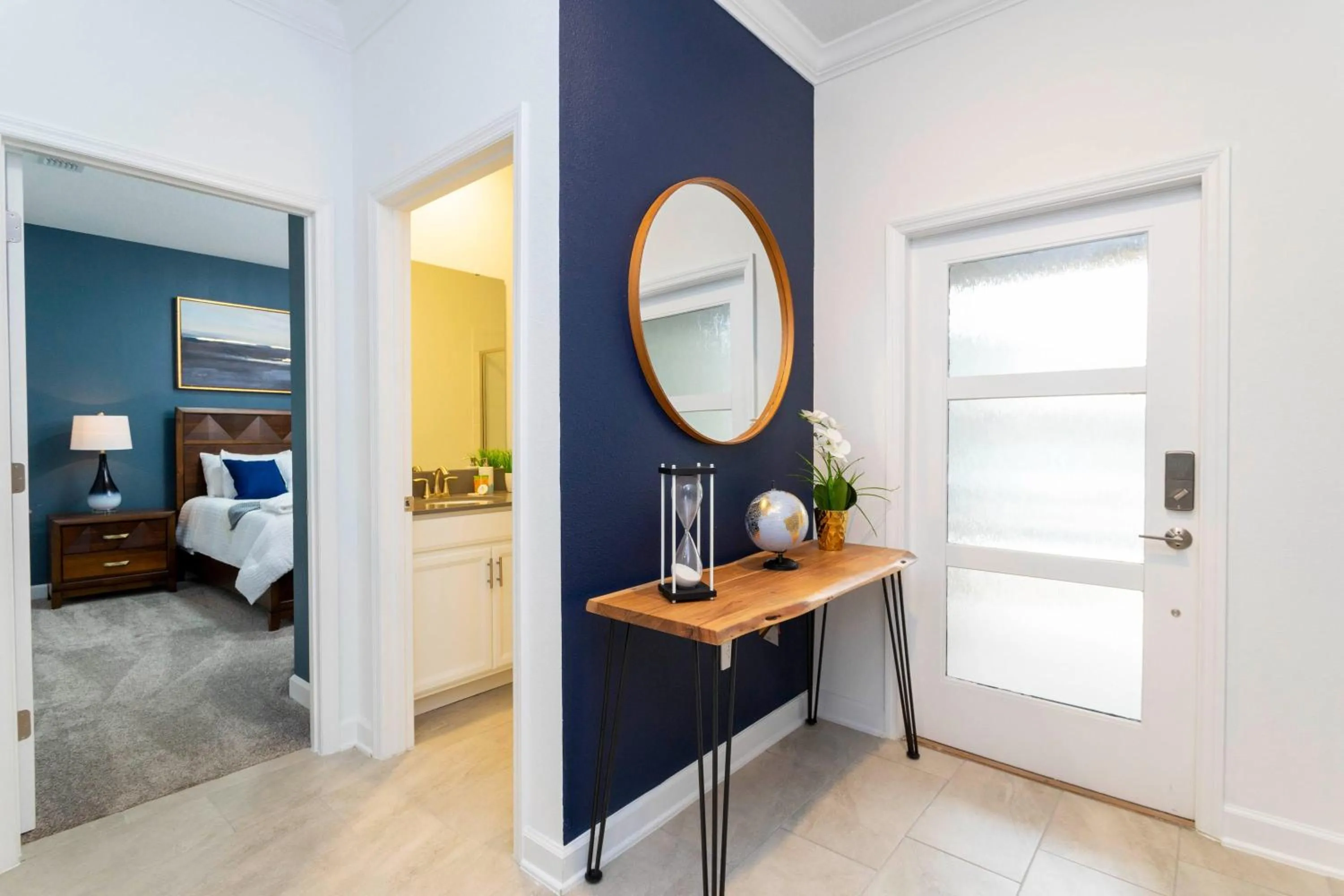 Bed in Stunning 4 Bd w/ Pool Close to Disney @ Champions Gate 1158