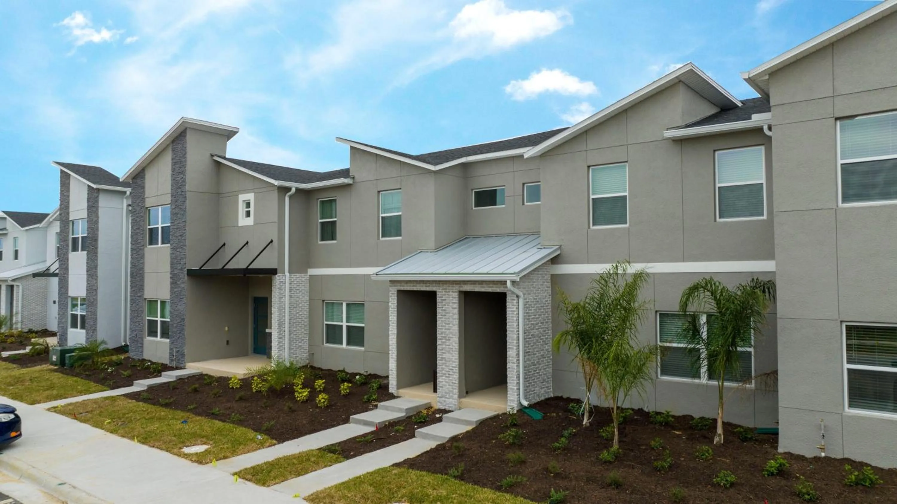 Stunning 4 Bd w/ Pool Close to Disney @ Champions Gate 1158