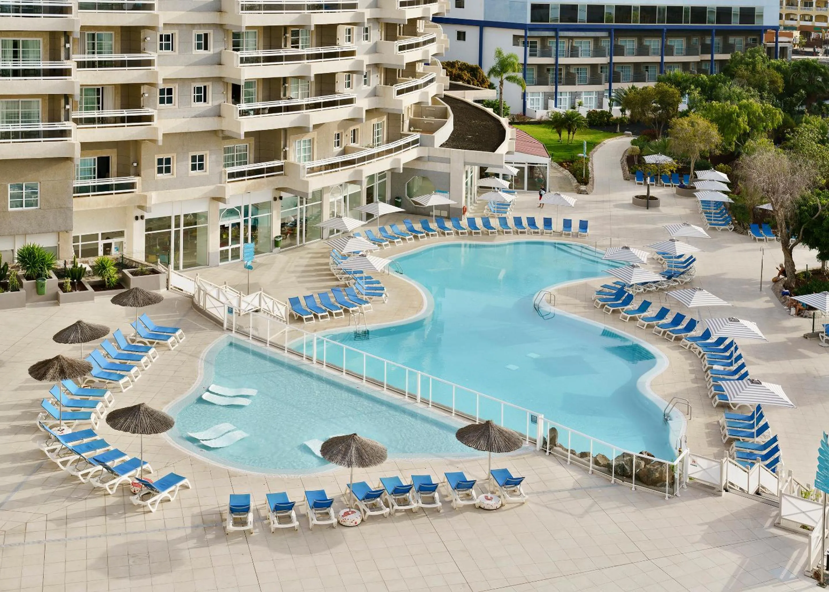 Swimming pool in Alua Atlantico Golf - All Inclusive