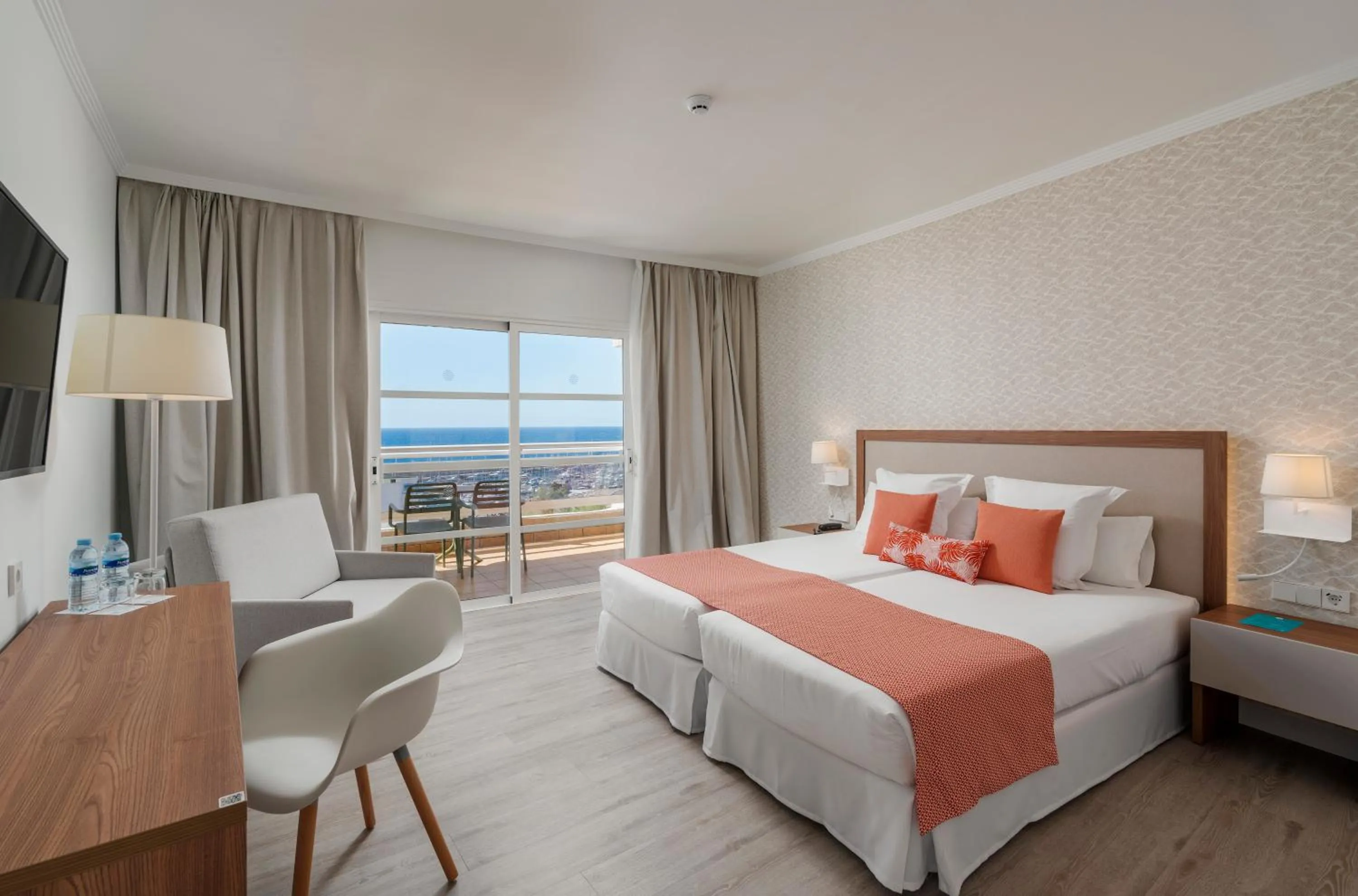 Bedroom, Bed in Alua Atlantico Golf - All Inclusive