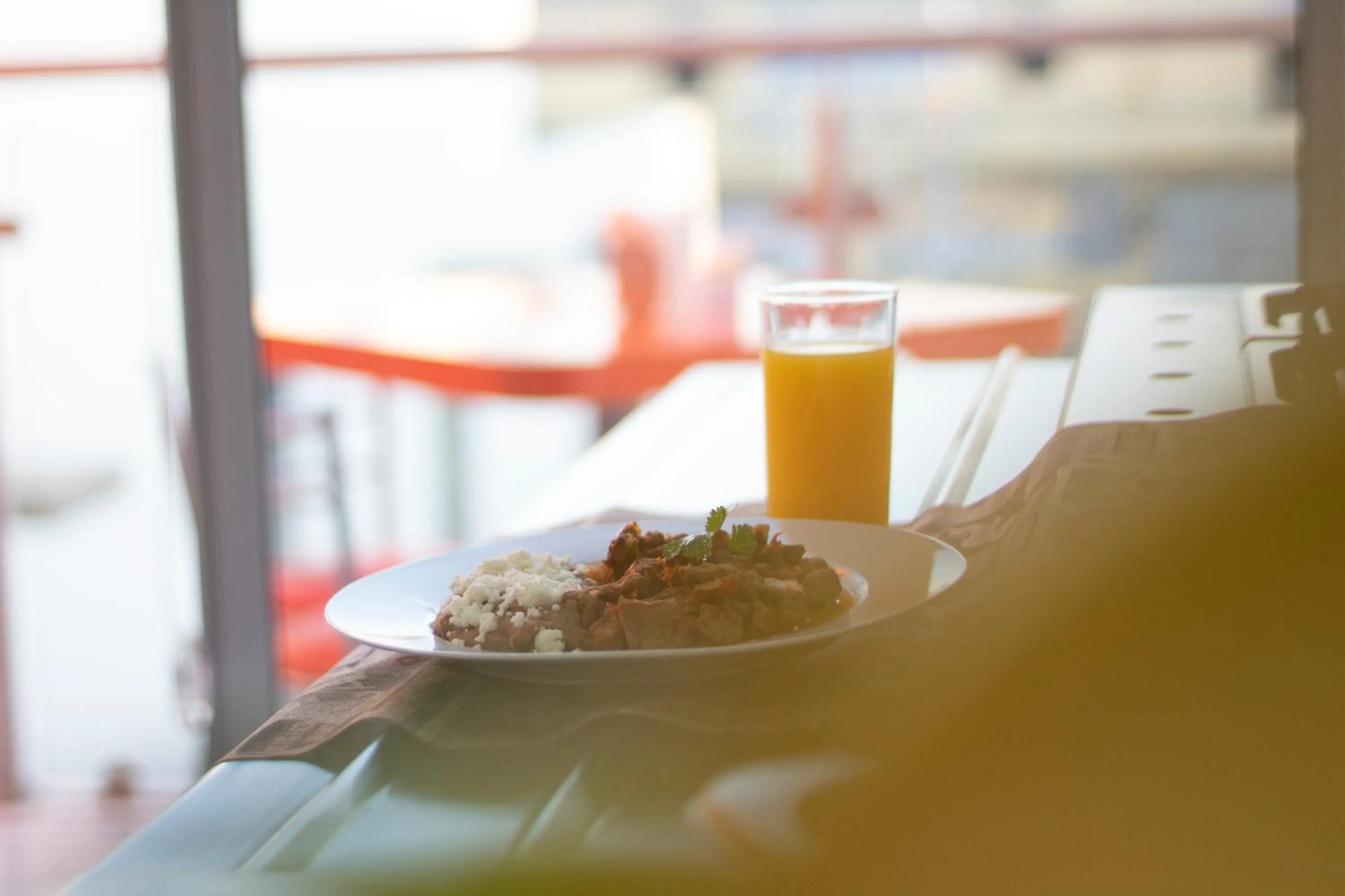 Restaurant/places to eat in hotel vista valle