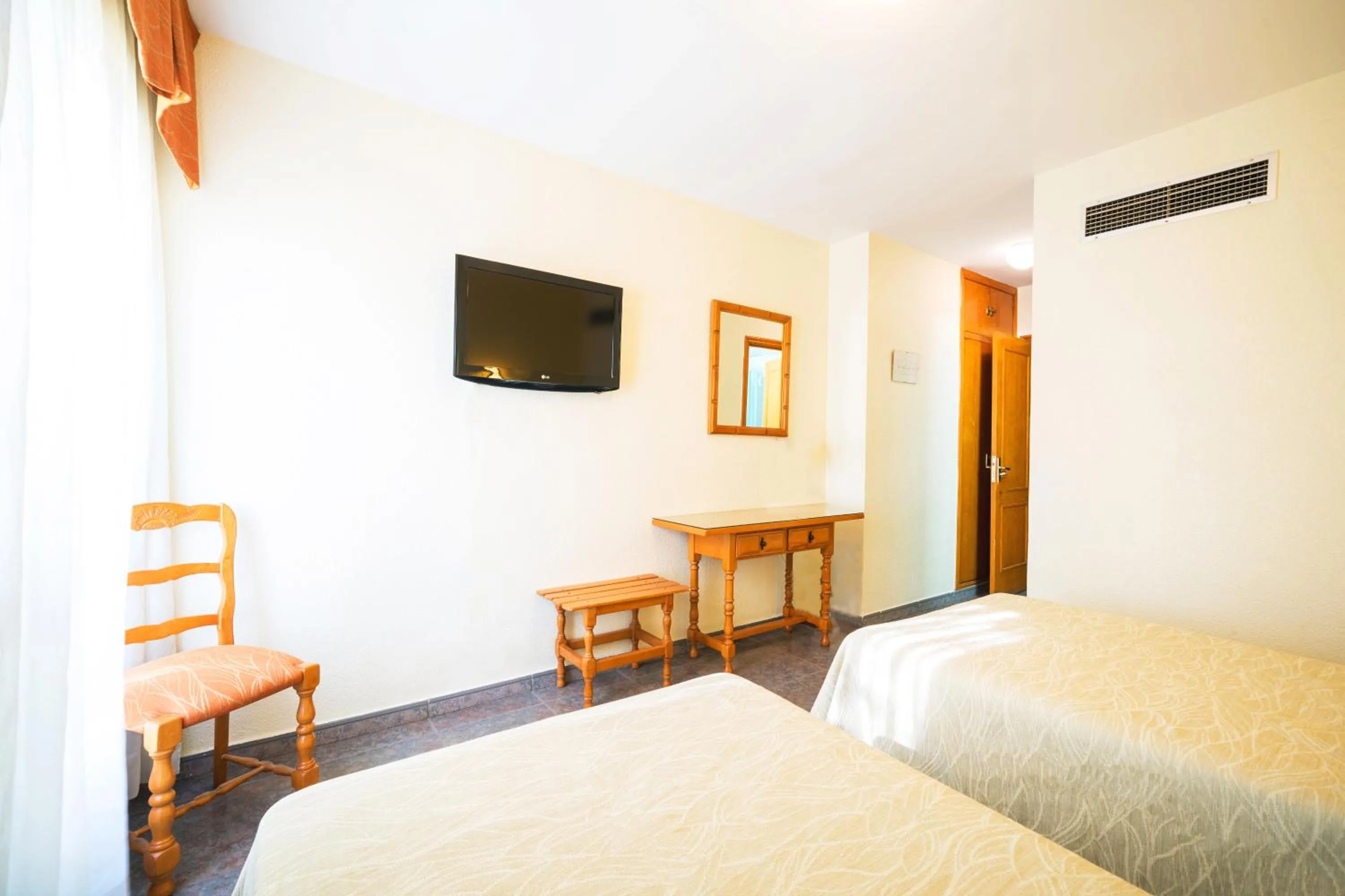 Bed in Hotel La Colina