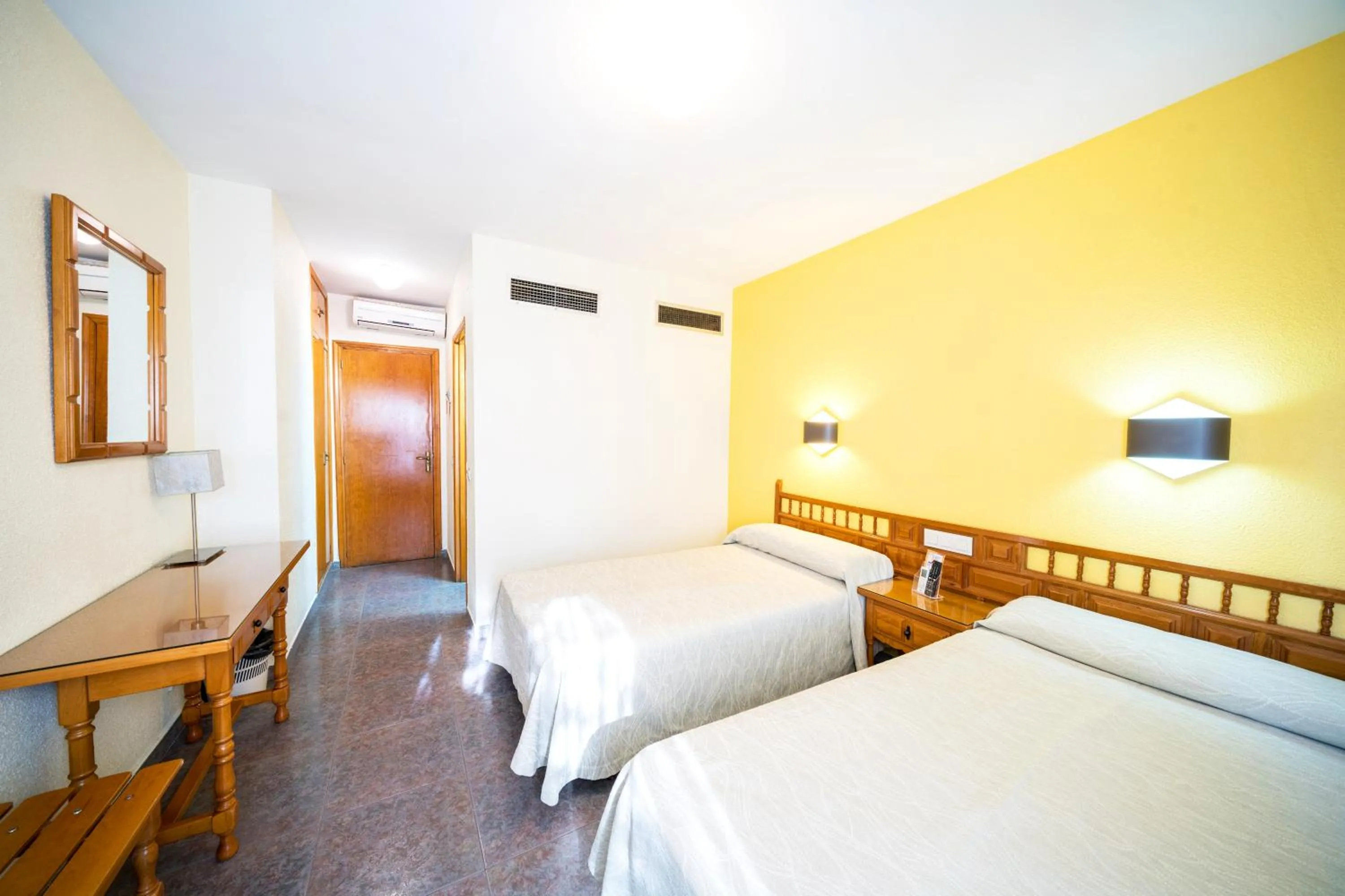 Bed in Hotel La Colina