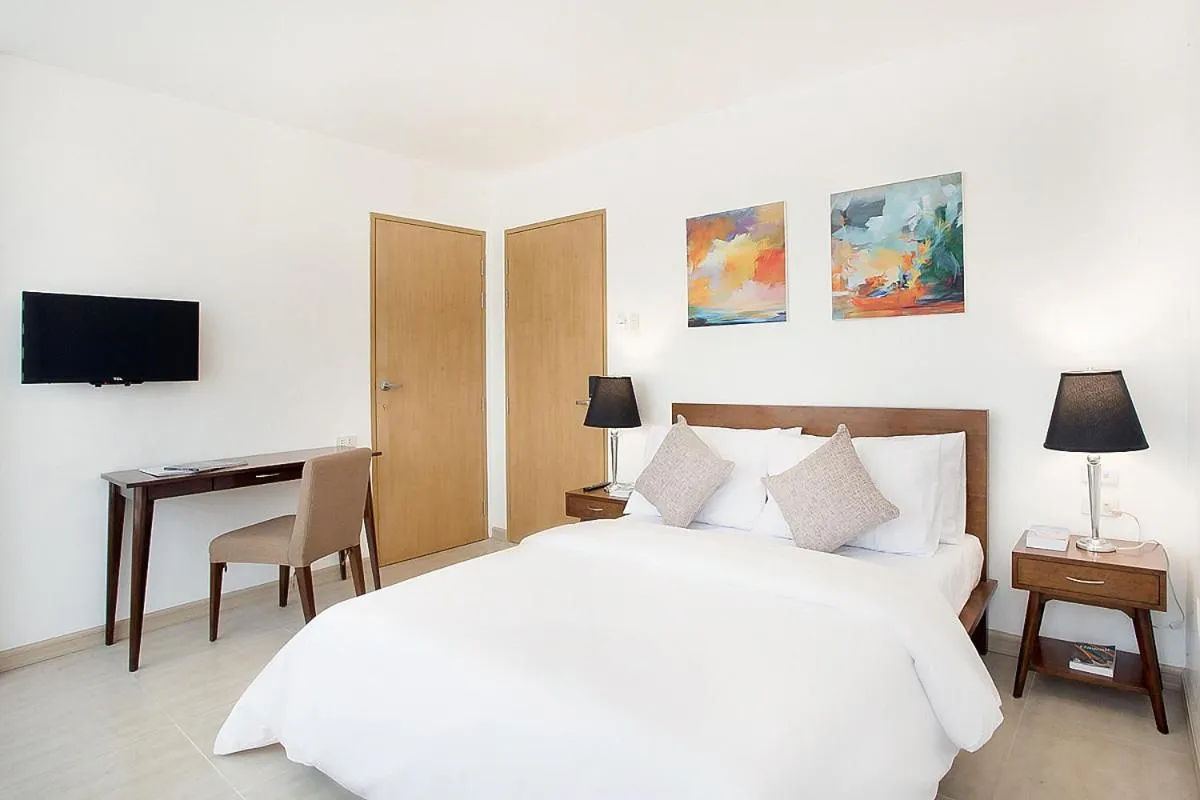 Bed in Chatswood Residences and Hotel