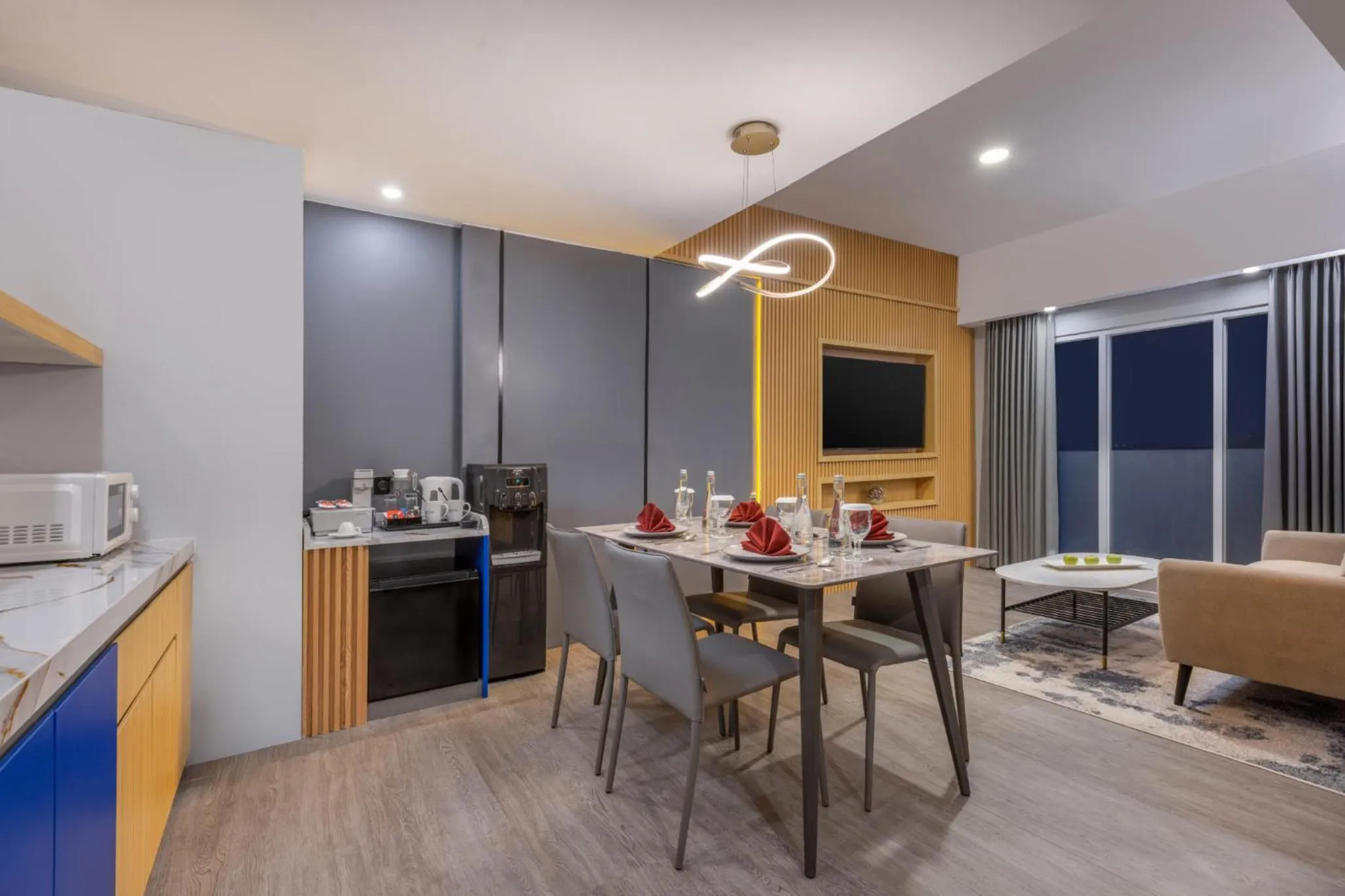 Dining area in Aston Inn Cilacap