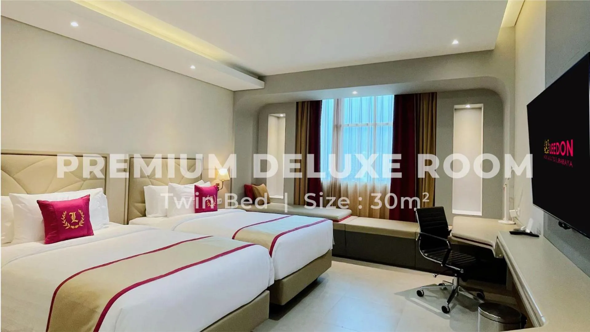 Bed in Leedon Hotel & Suites Surabaya