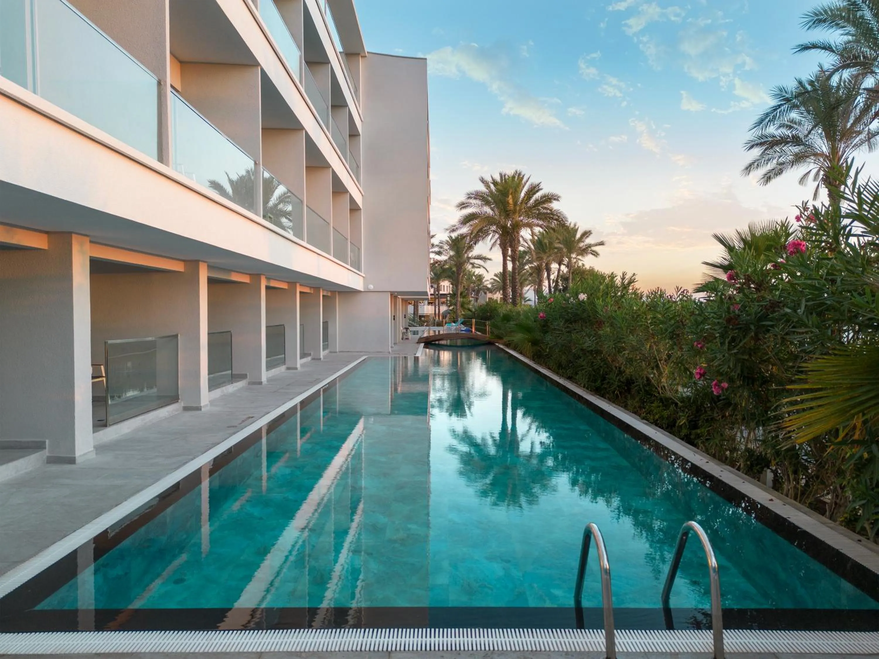 Swimming pool in Arin Resort Bodrum