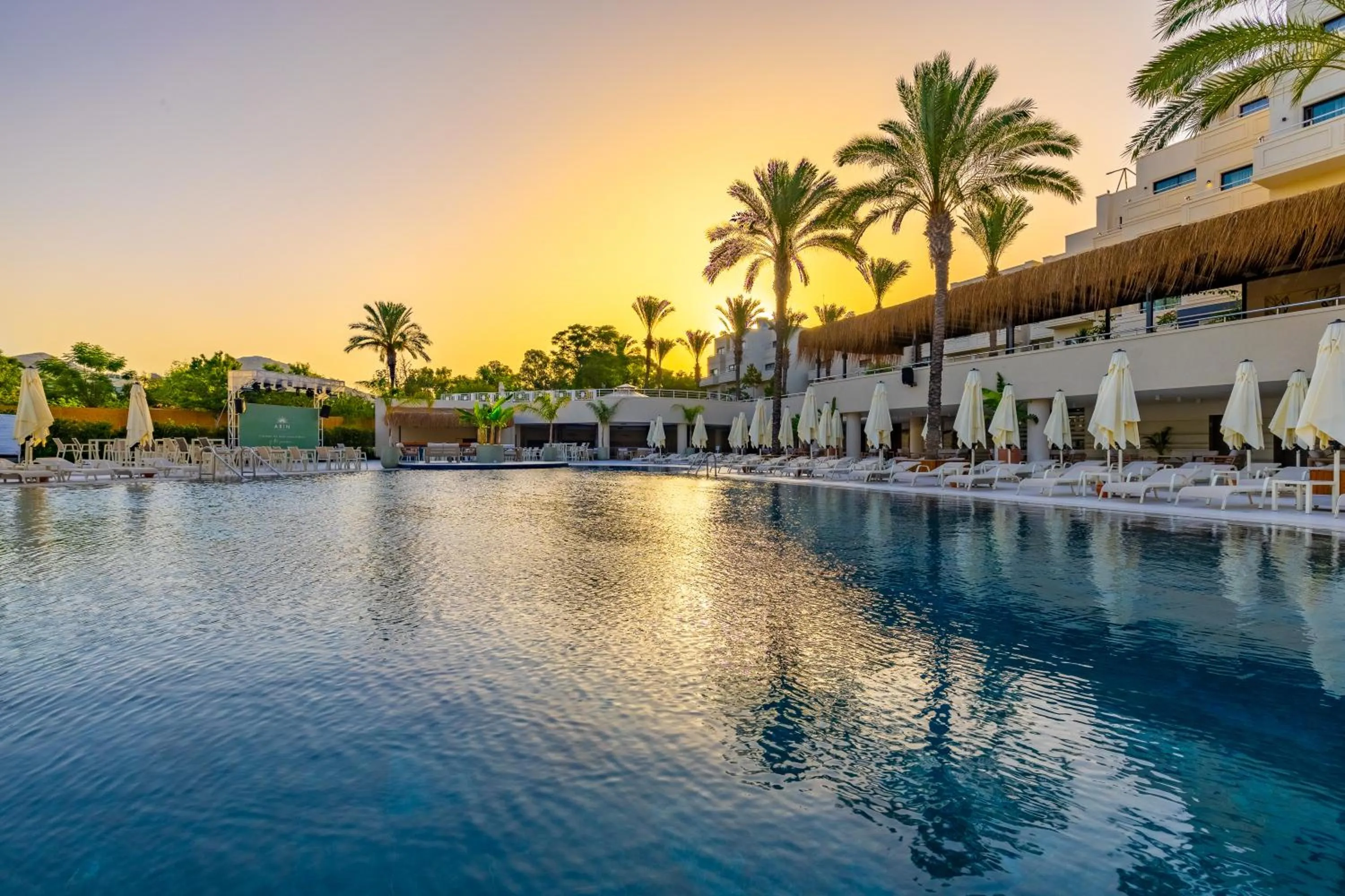 Swimming pool in Arin Resort Bodrum