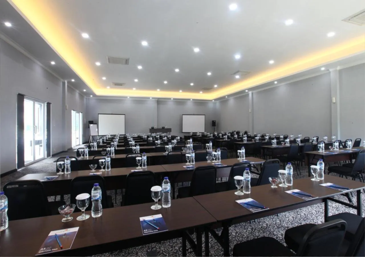 Banquet/Function facilities in Leuweung Geledegan Ecoldge