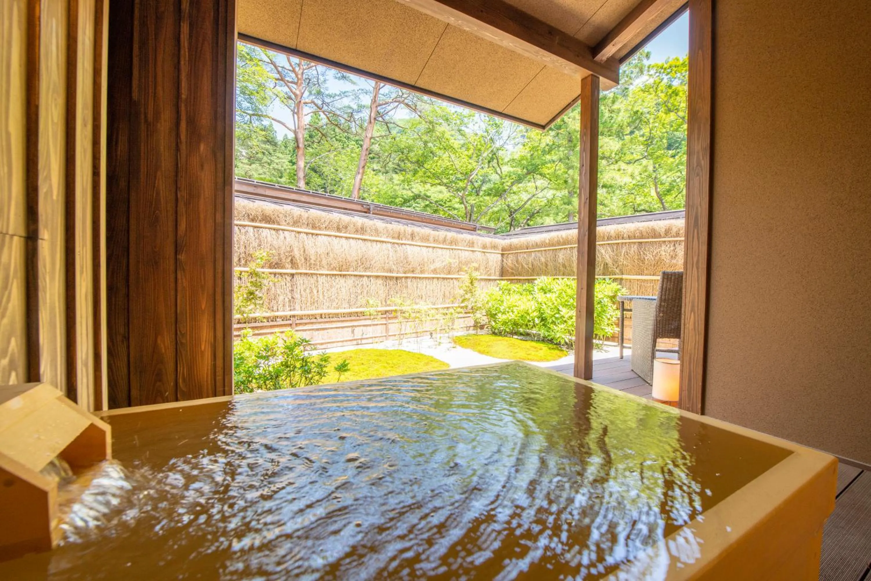 Natural landscape in Shionoyu Onsen Rengetsu