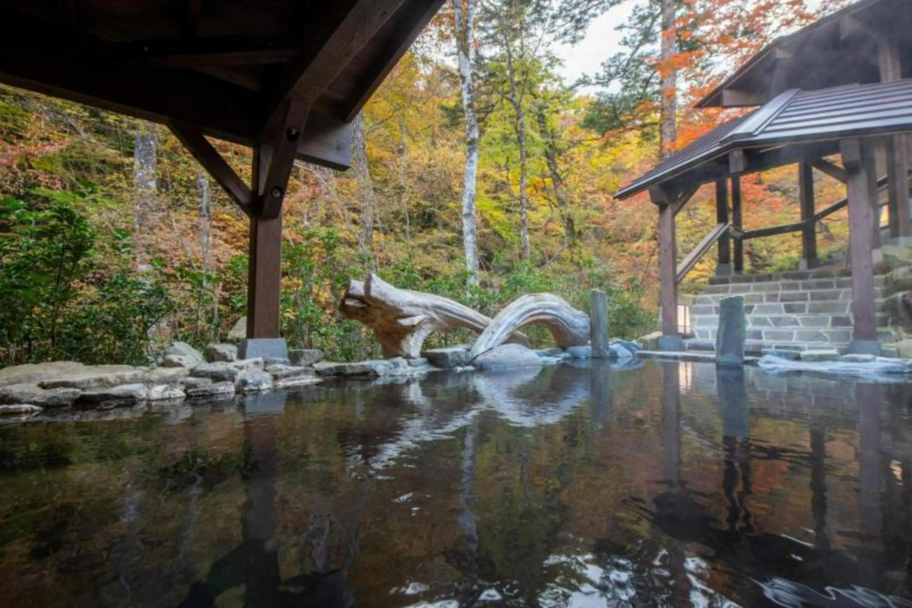 Open Air Bath in Shionoyu Onsen Rengetsu