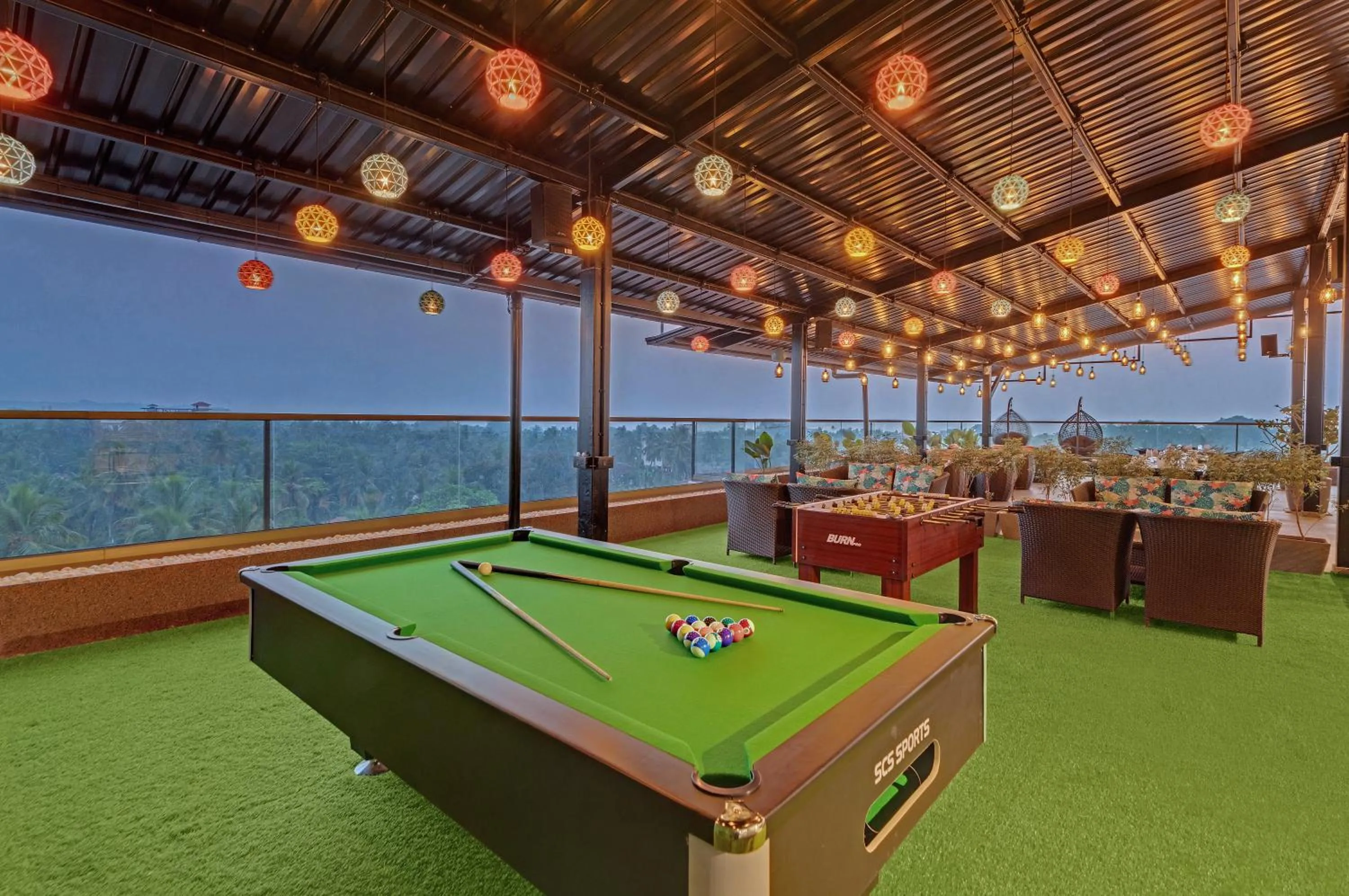 Restaurant/places to eat in The Fern Habitat, Candolim, Goa