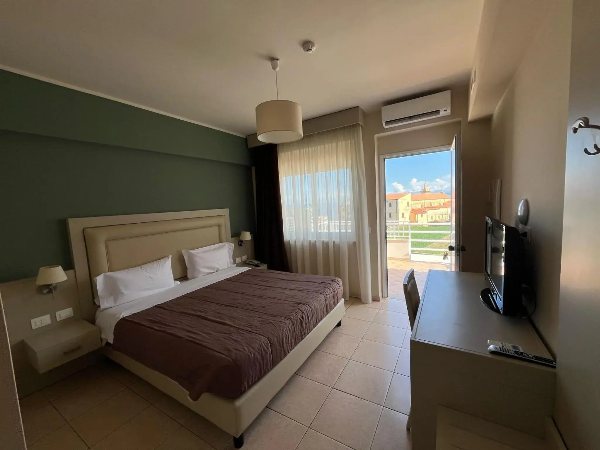 King Room in Mediterranean Boutique Hotel King Room in Mediterranean Boutique Hotel