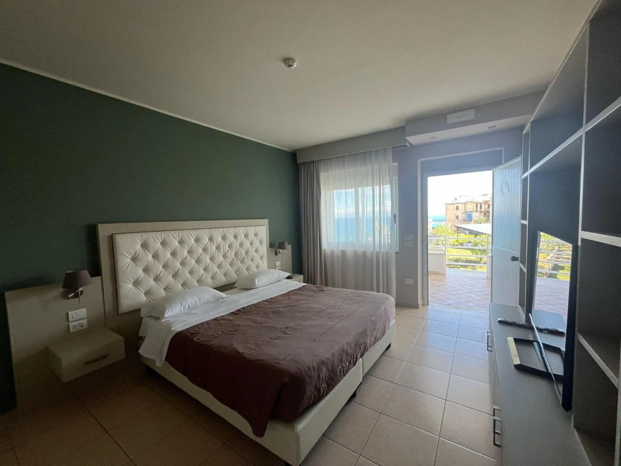 Bedroom, Bed in Mediterranean Boutique Hotel