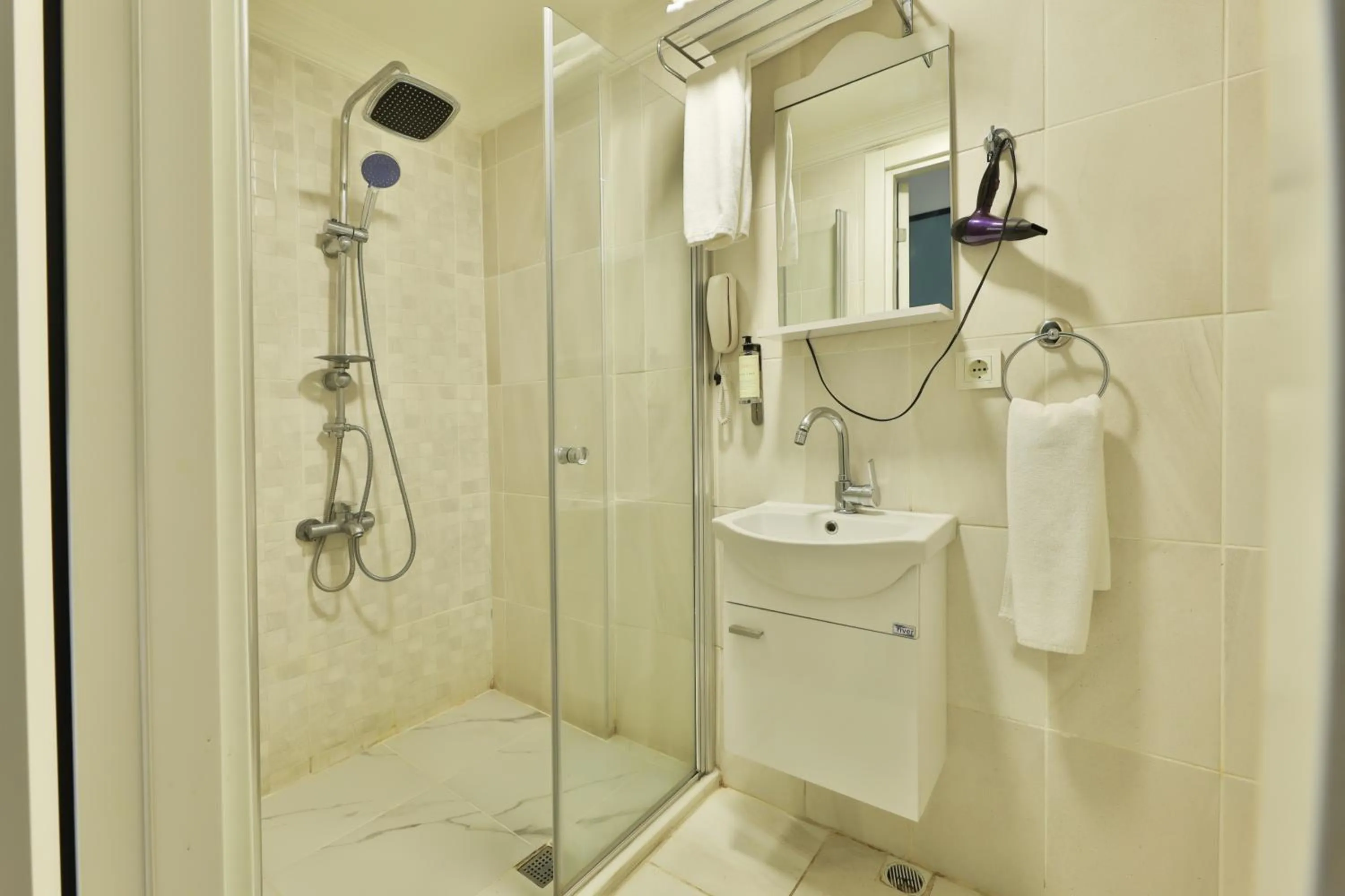 Shower in EA Exclusive Hotel